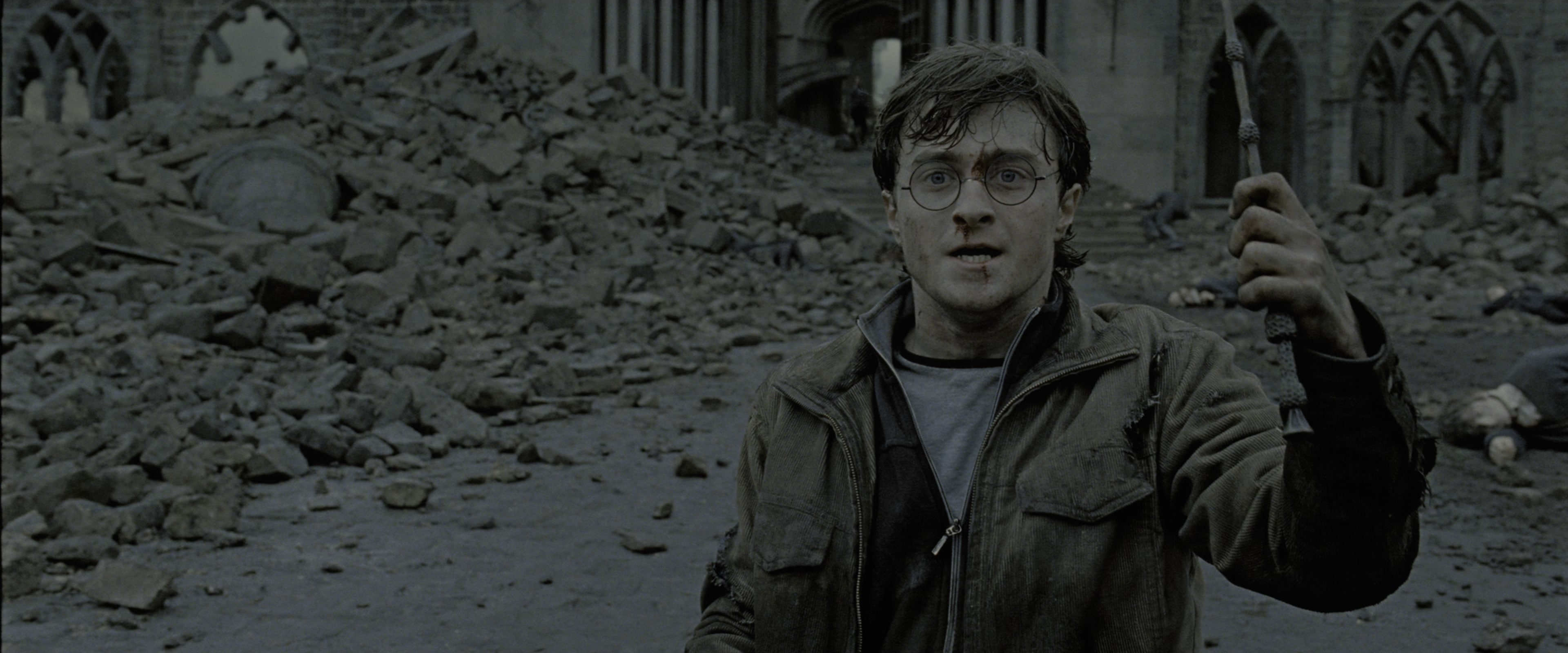 Harry Potter and the Deathly Hallows - Part 2 (2011), wide, 2.40:1 — film still