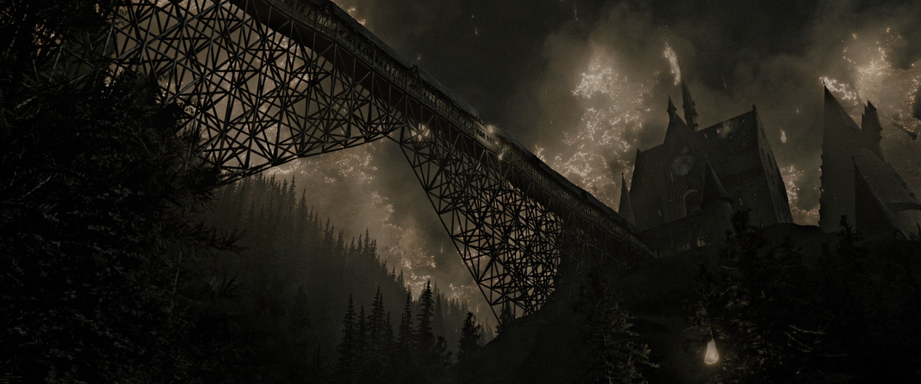 Harry Potter and the Deathly Hallows - Part 2 (2011), wide, 2.40:1 — film still