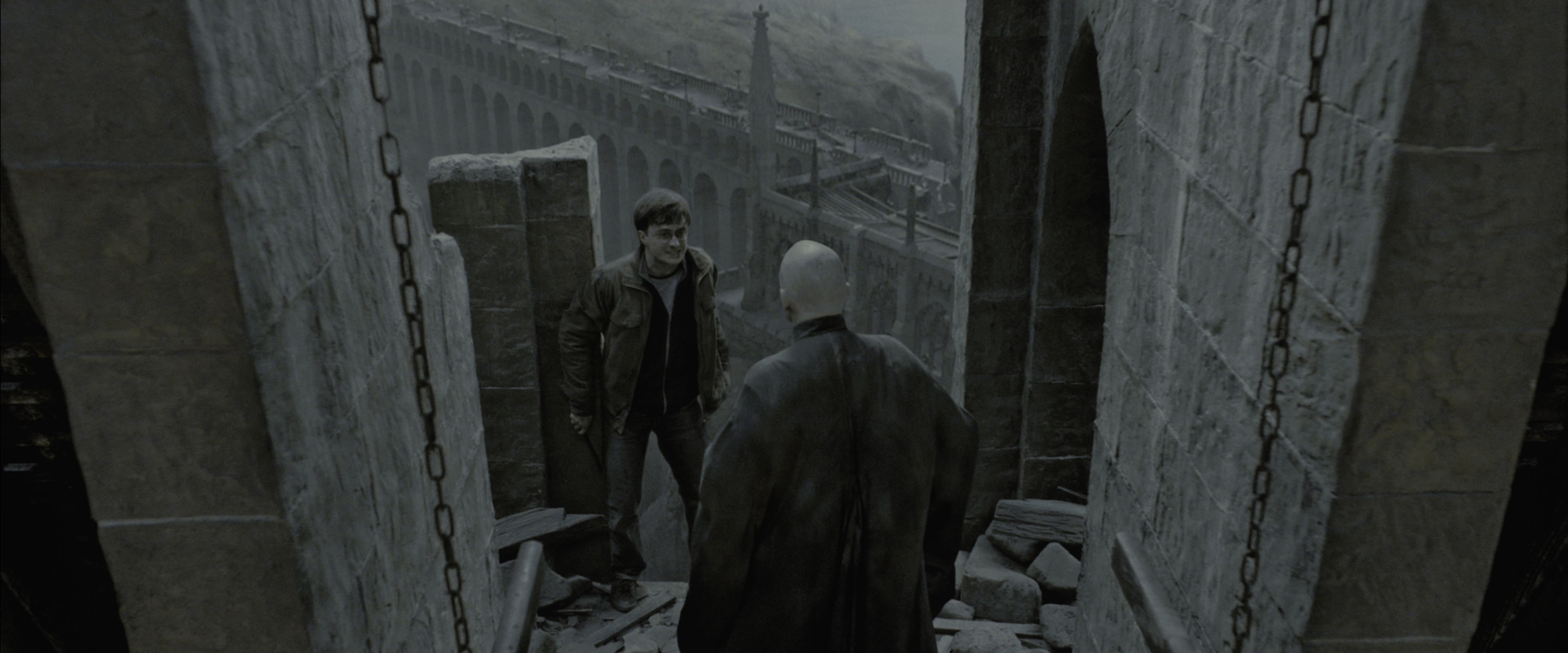 Harry Potter and the Deathly Hallows - Part 2 (2011), wide, 2.40:1 — film still