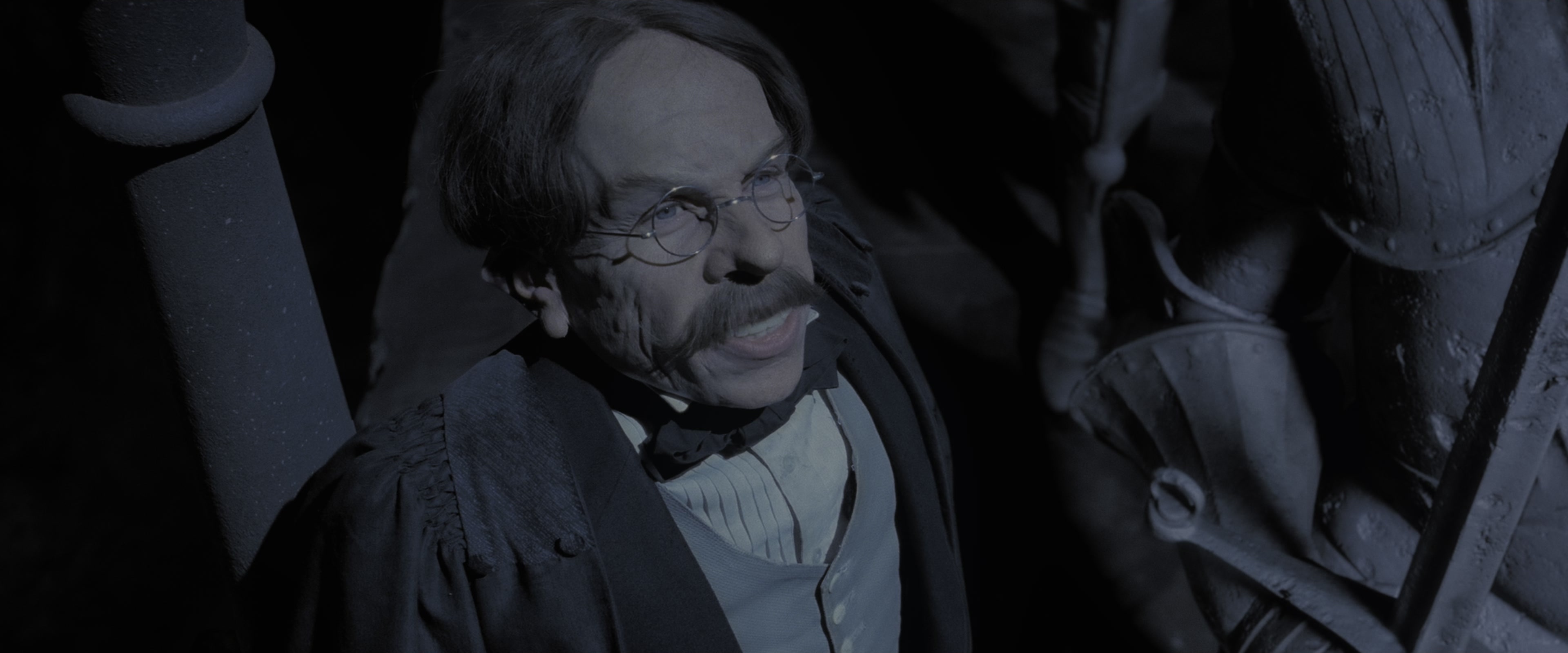 Harry Potter and the Deathly Hallows - Part 2 (2011), medium, 2.40:1 — film still