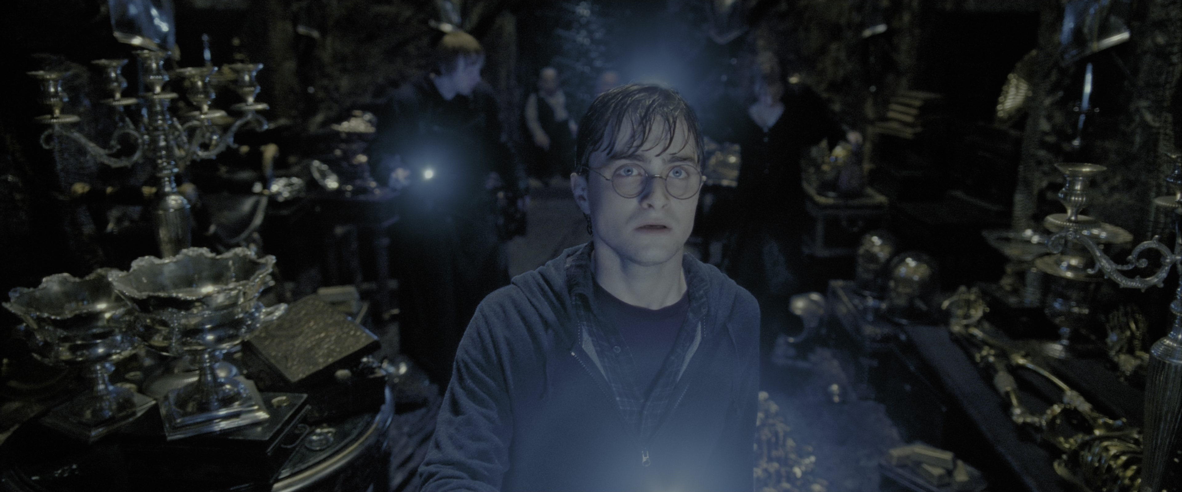 Harry Potter and the Deathly Hallows - Part 2 (2011), wide, 2.40:1 — film still
