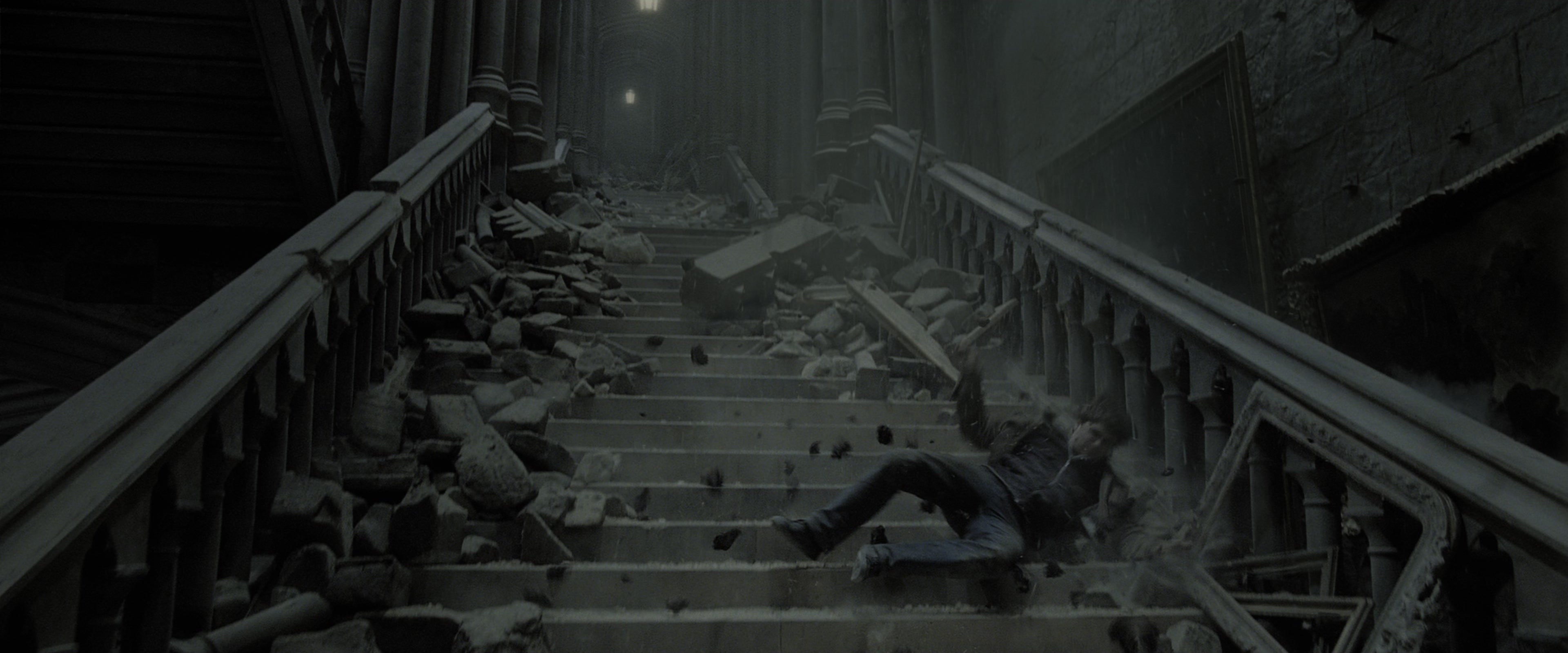 Harry Potter and the Deathly Hallows - Part 2 (2011), wide, 2.40:1 — film still