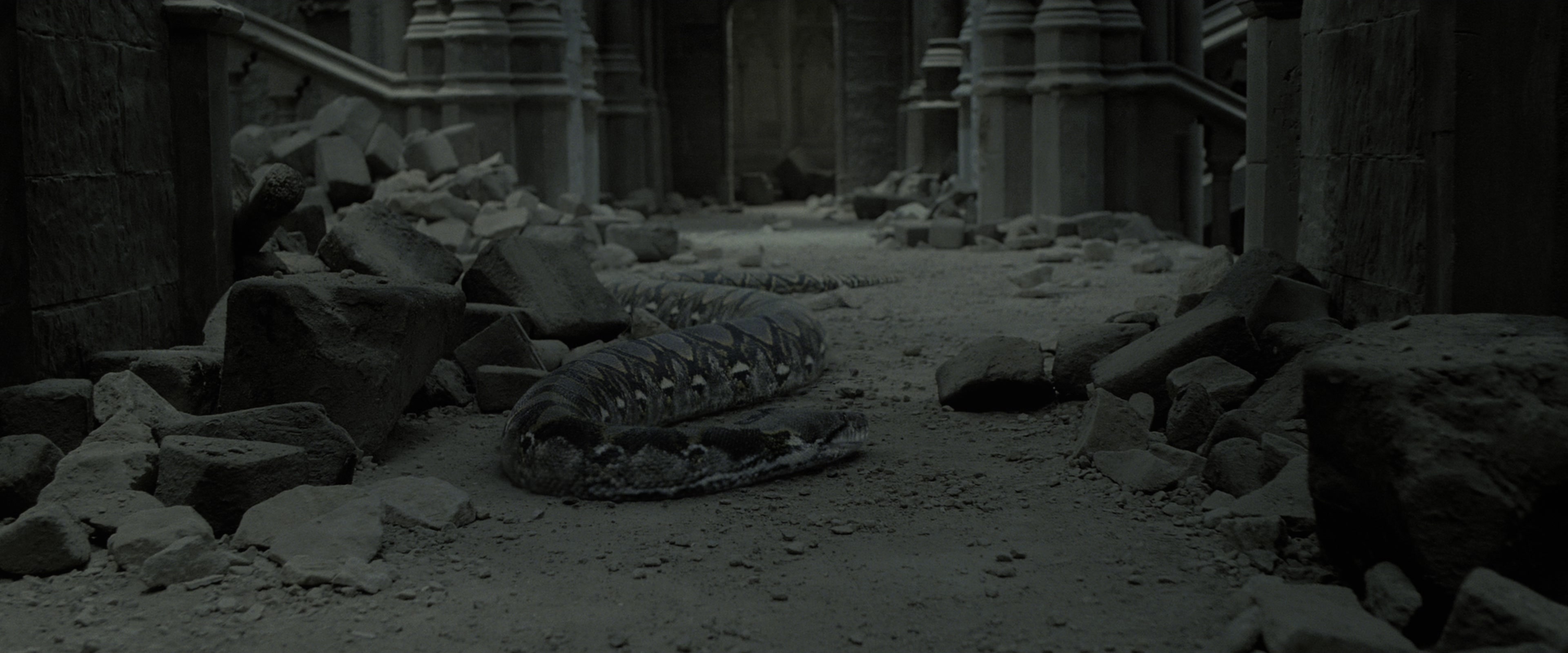Harry Potter and the Deathly Hallows - Part 2 (2011), wide, 2.40:1 — film still