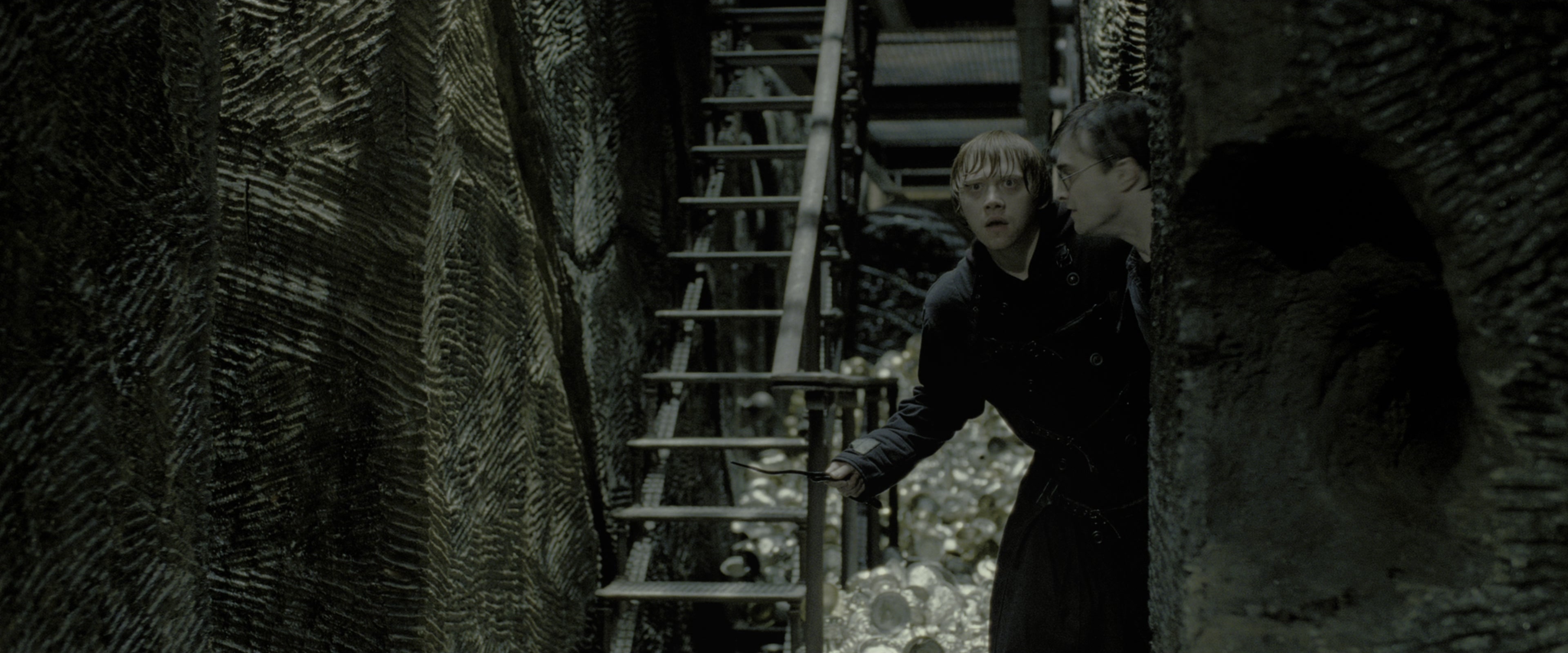 Harry Potter and the Deathly Hallows - Part 2 (2011), wide, 2.40:1 — film still