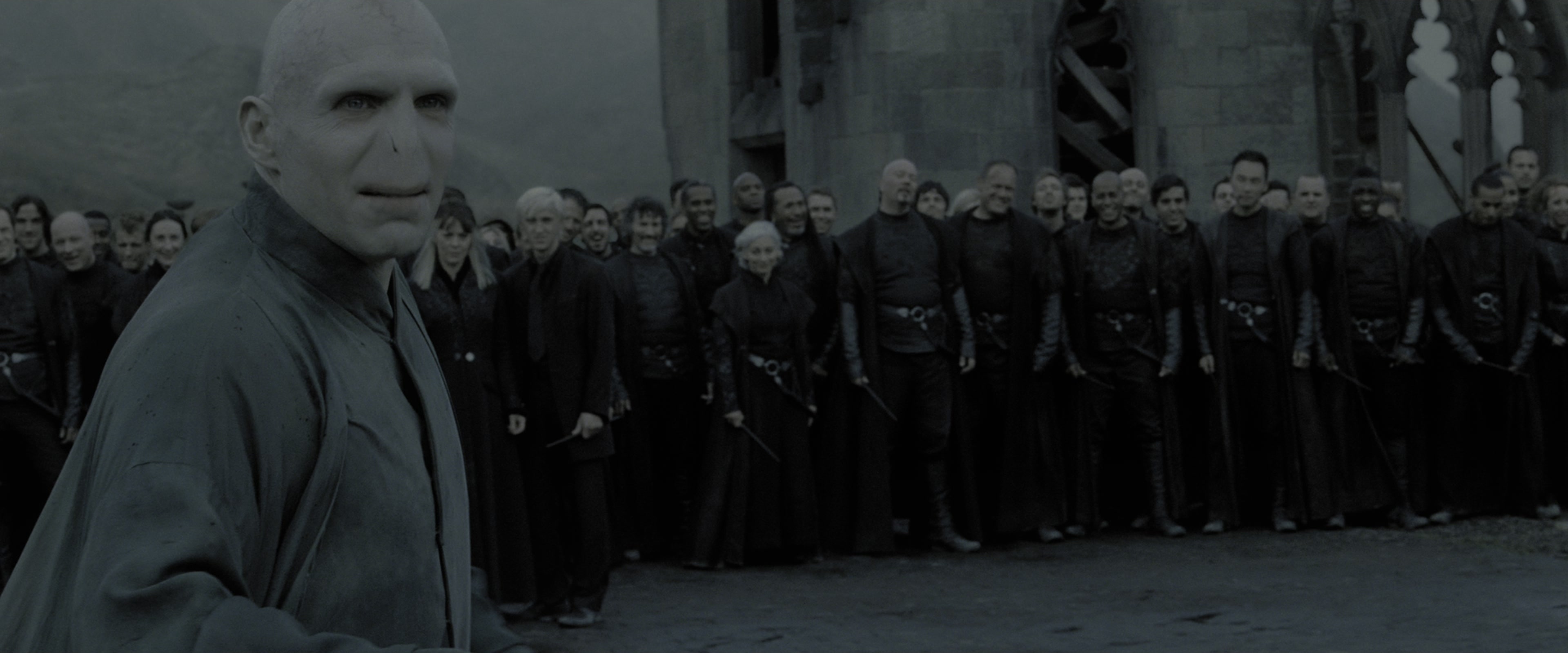 Harry Potter and the Deathly Hallows - Part 2 (2011), wide, 2.40:1 — film still