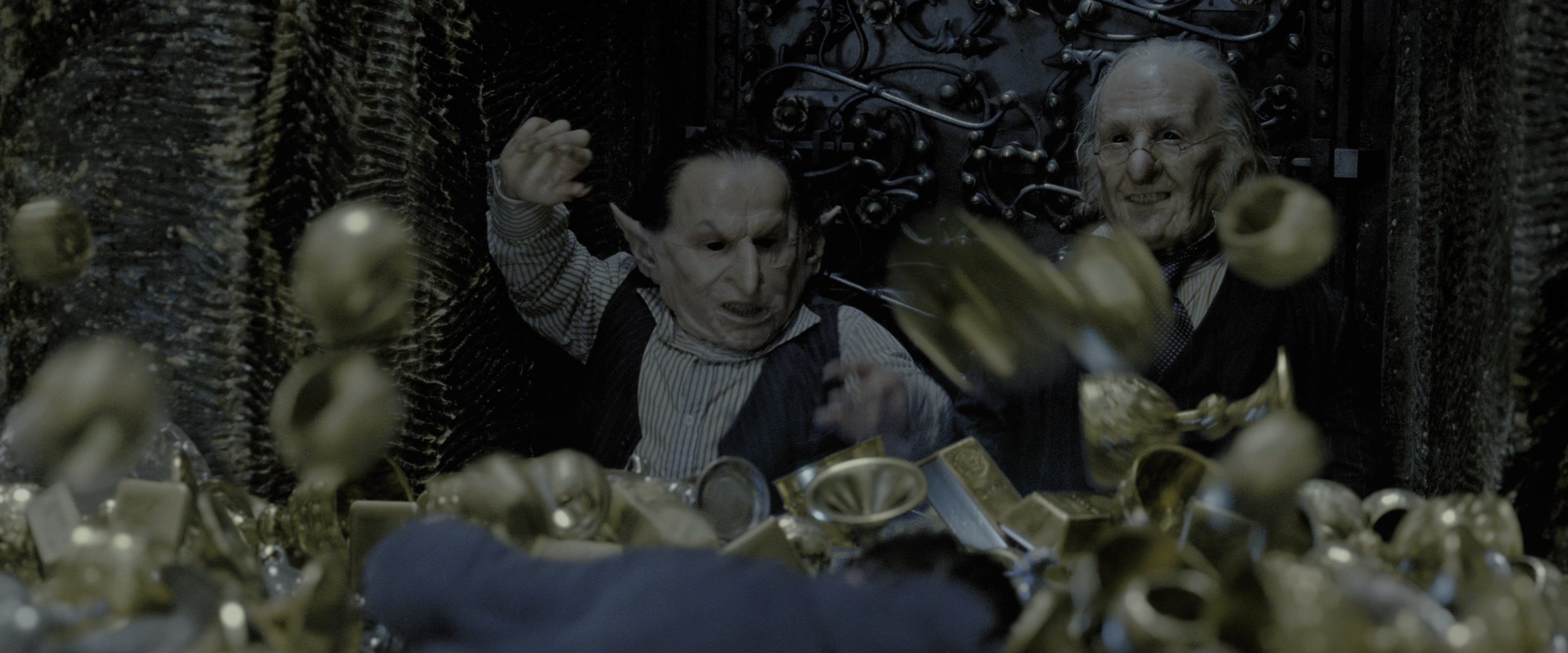 Harry Potter and the Deathly Hallows - Part 2 (2011), wide, 2.40:1 — film still