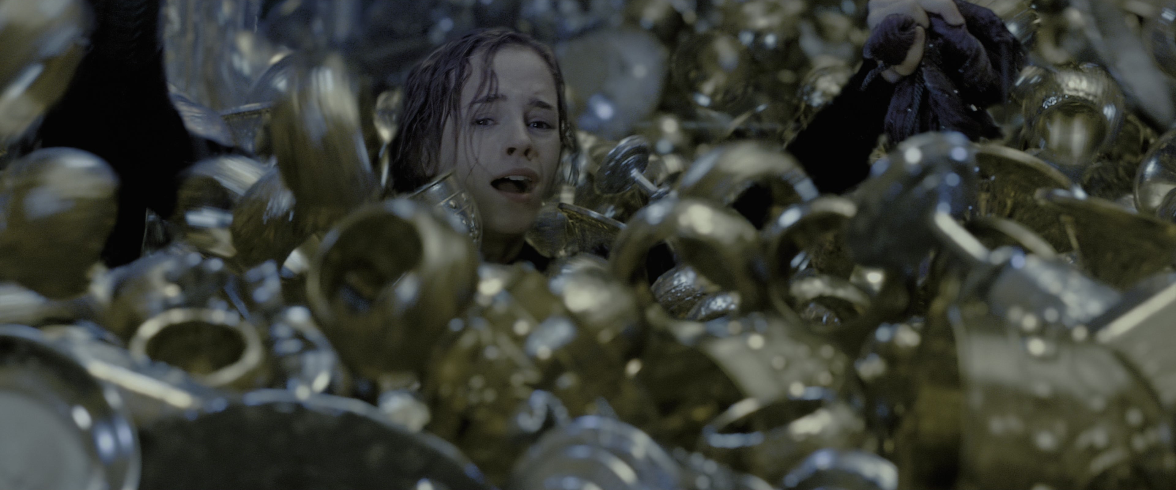 Harry Potter and the Deathly Hallows - Part 2 (2011), wide, 2.40:1 — film still