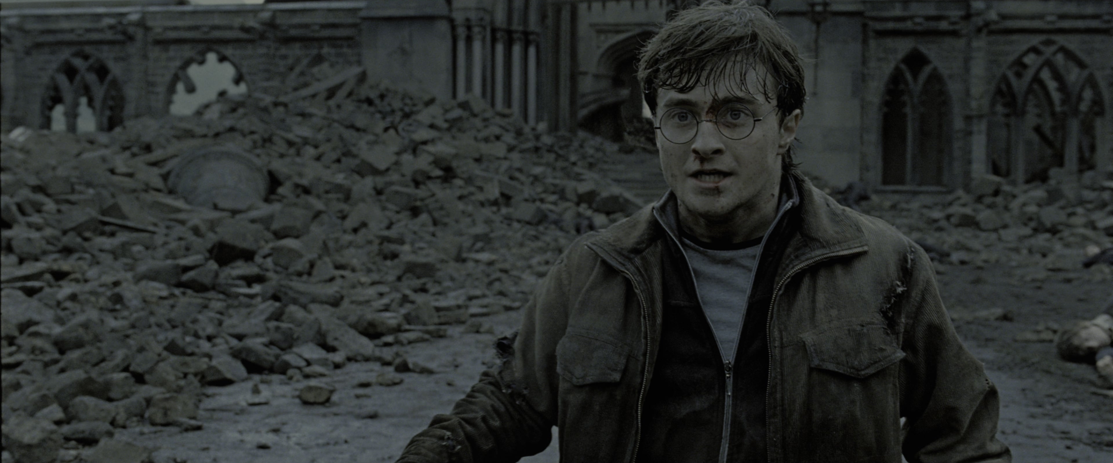 Harry Potter and the Deathly Hallows - Part 2 (2011), wide, 2.40:1 — film still