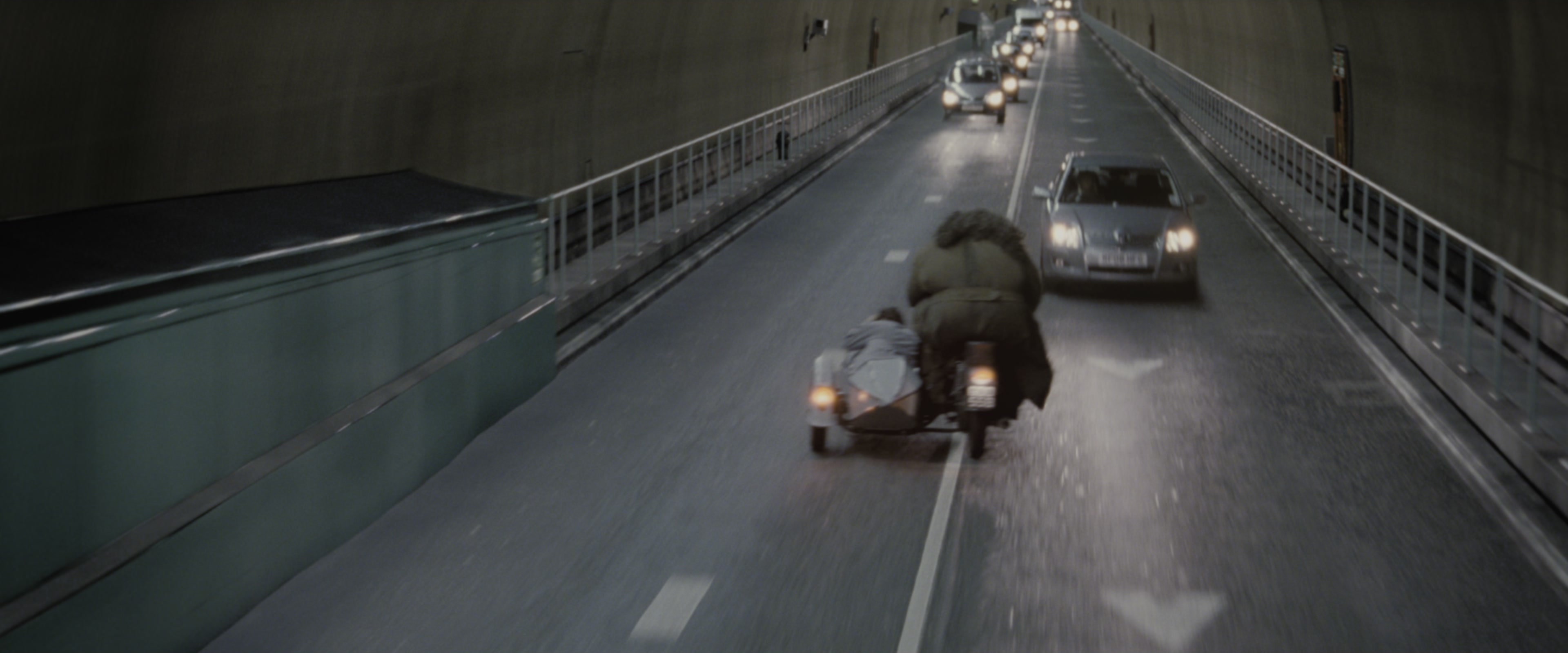 Harry Potter and the Deathly Hallows - Part 1 (2010), wide, 2.40:1 — film still