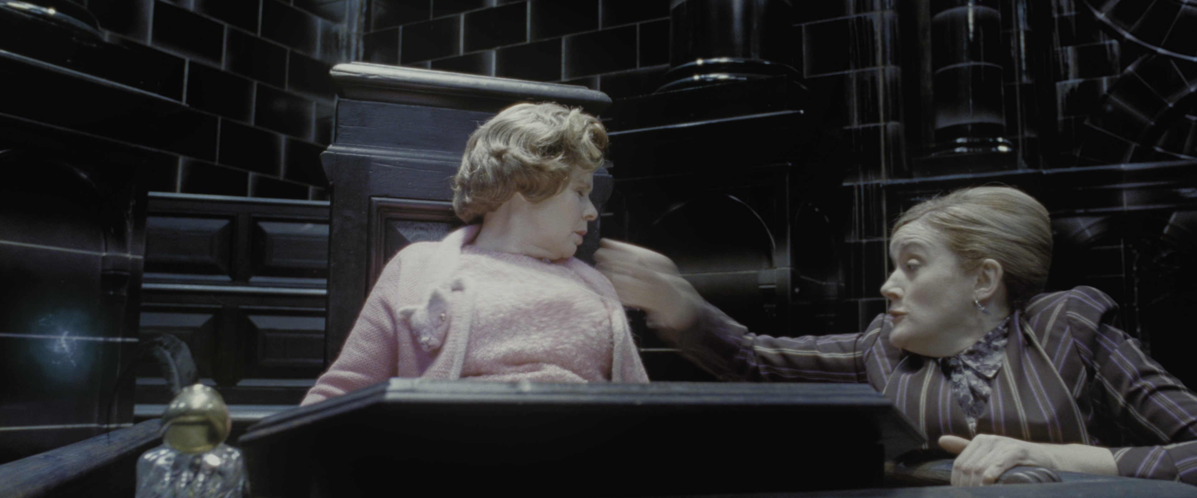 Harry Potter and the Deathly Hallows - Part 1 (2010), wide, 2.40:1 — film still