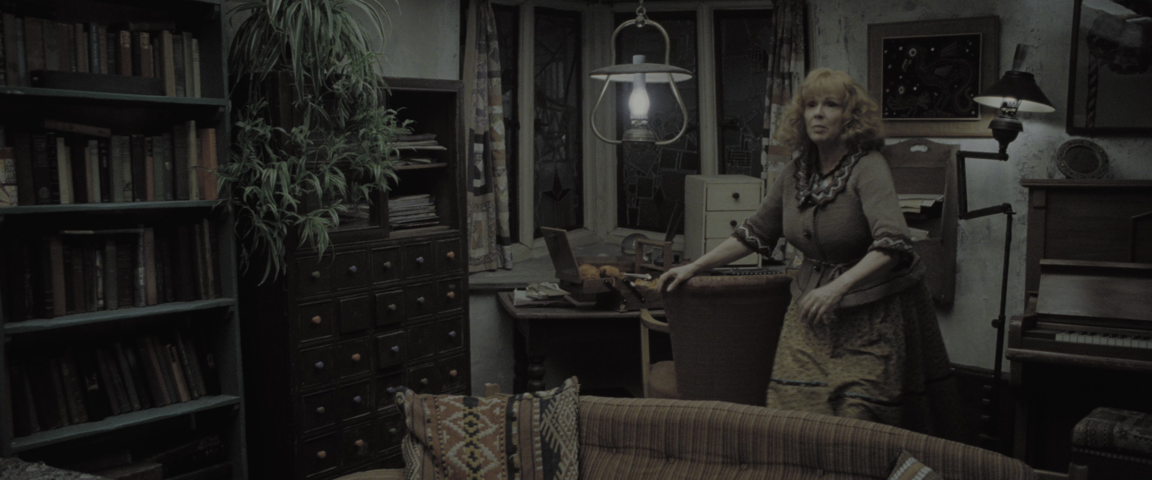 Harry Potter and the Deathly Hallows - Part 1 (2010), wide, 2.40:1 — film still