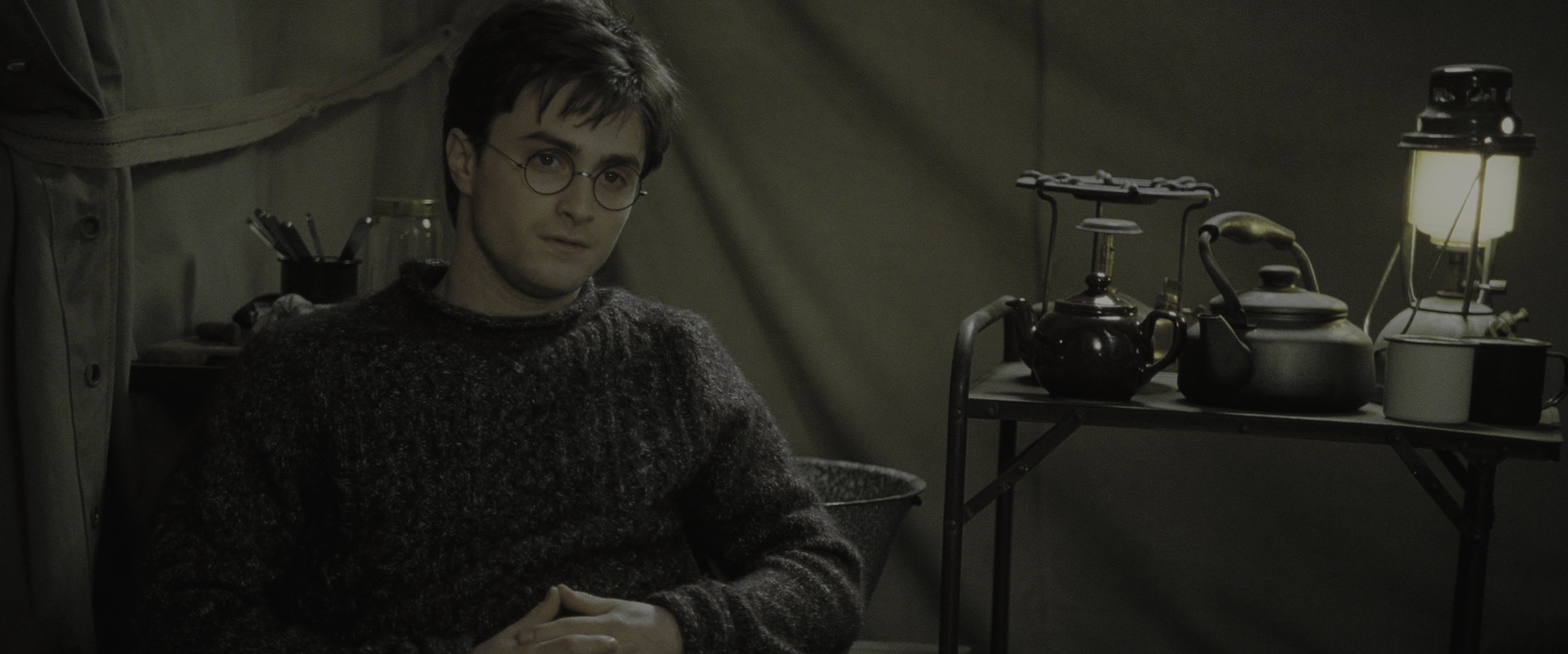Harry Potter and the Deathly Hallows - Part 1 (2010), wide, 2.40:1 — film still