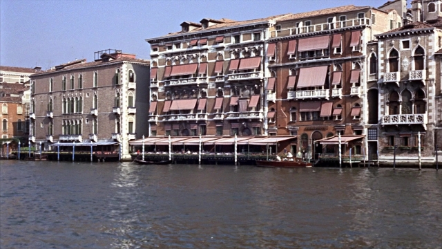 seria-6755082.jpg