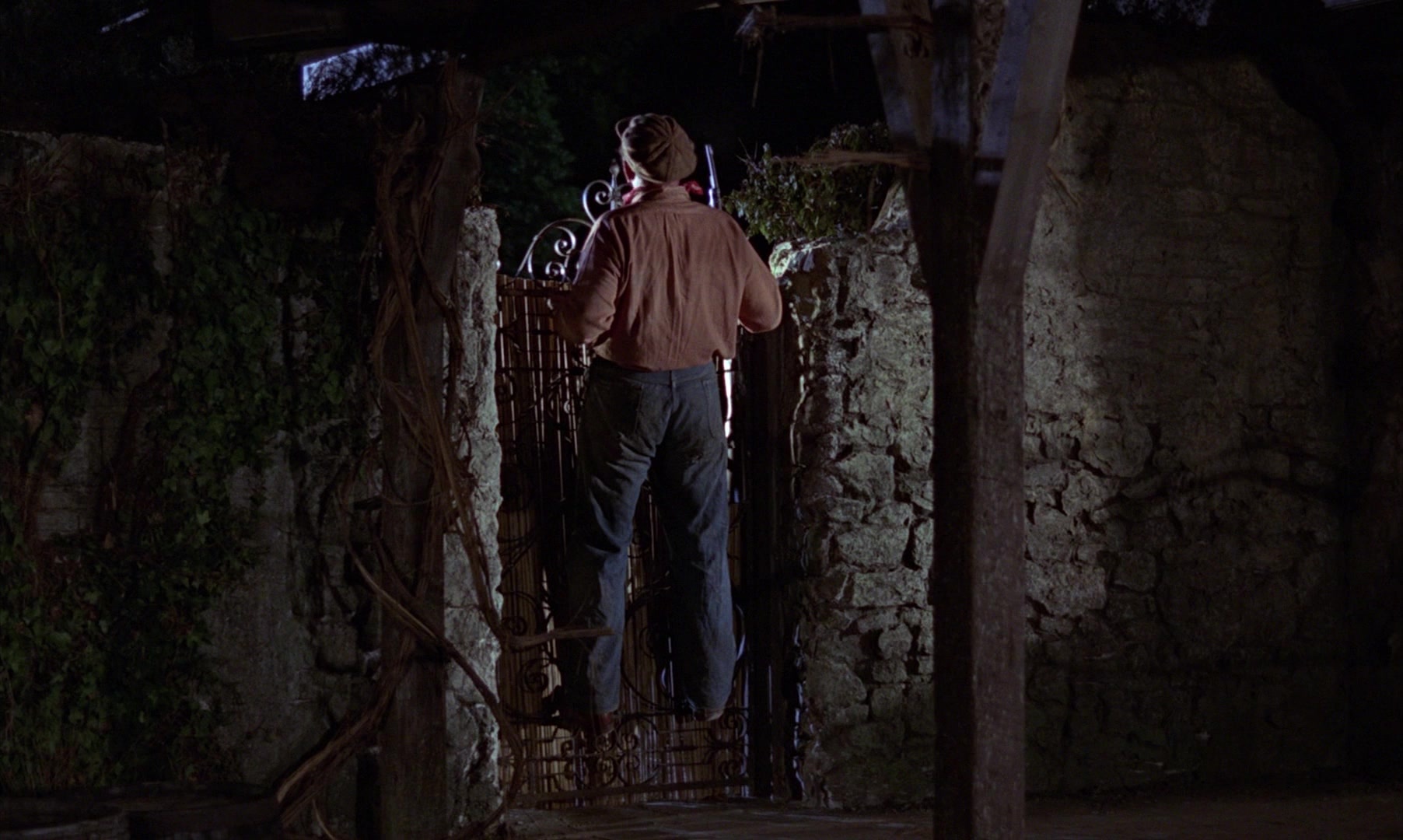 From Russia with Love (1963), wide, 1.67:1 — film still