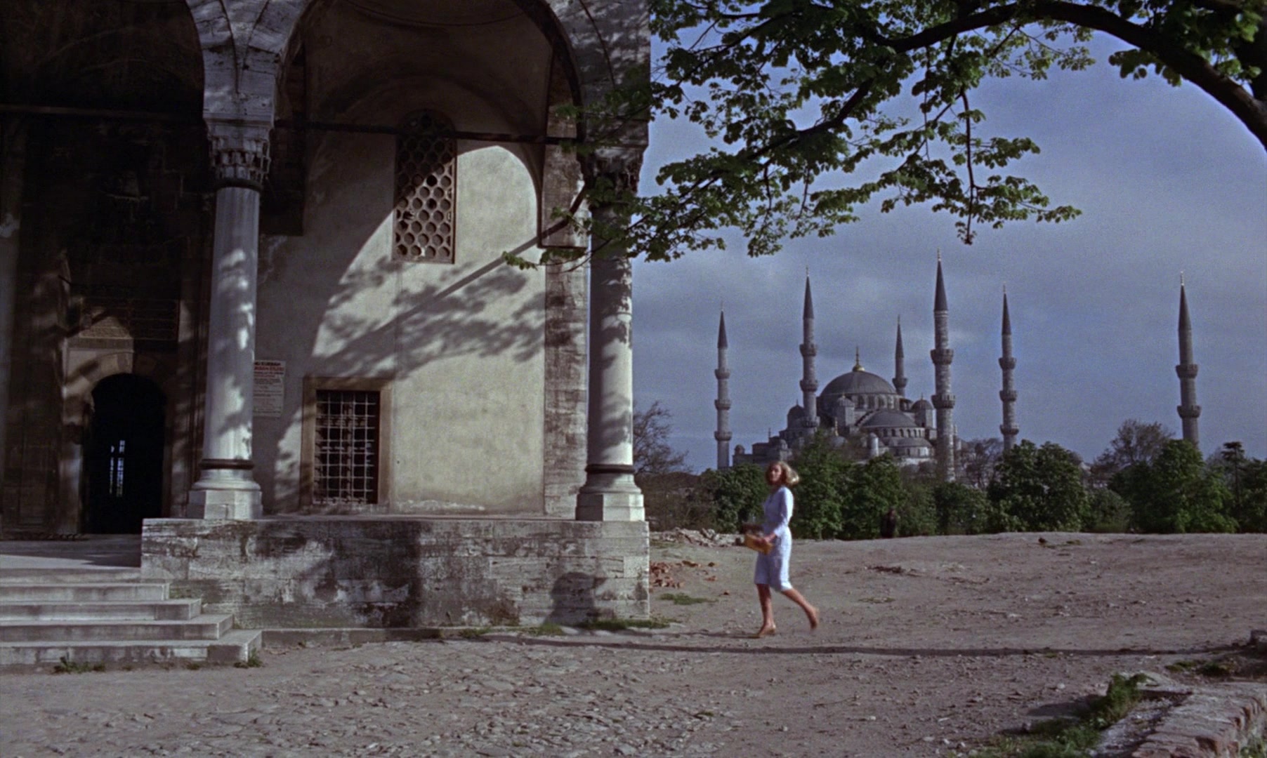From Russia with Love (1963), wide, 1.67:1 — film still