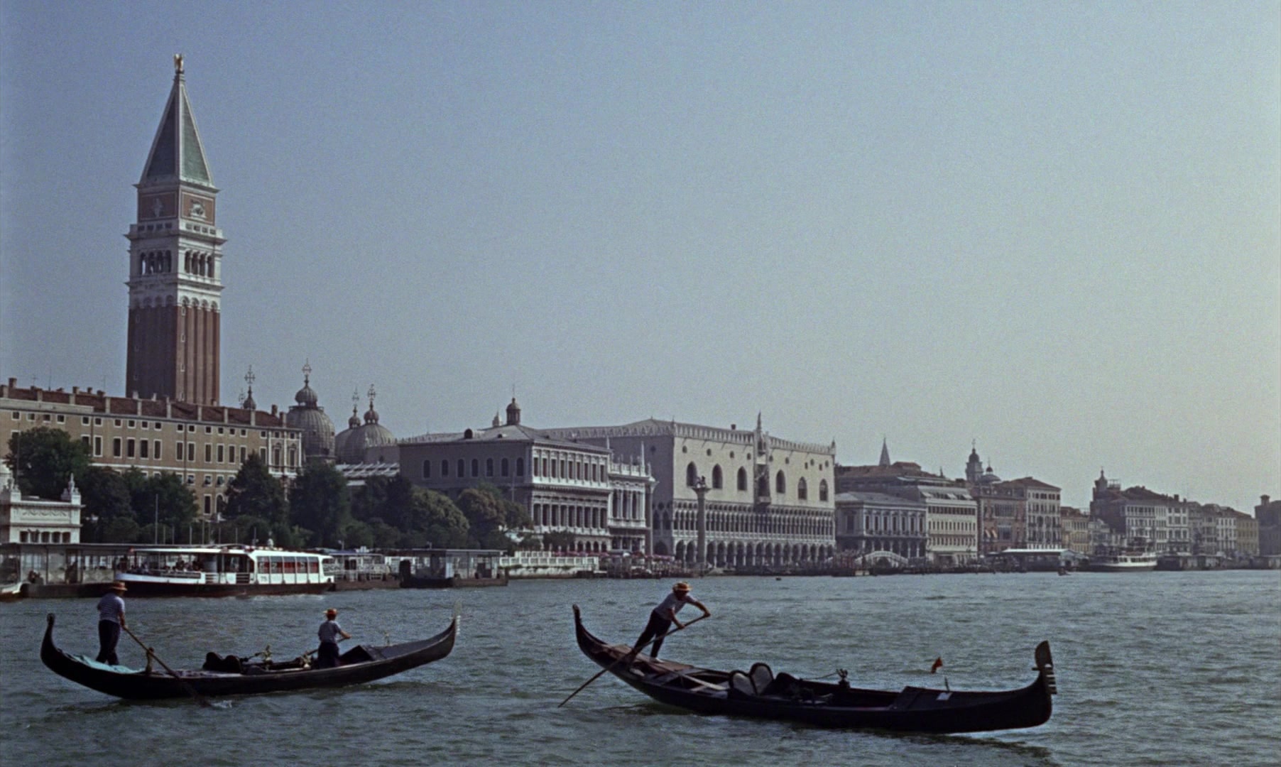 From Russia with Love (1963), unknown, 1.67:1 — film still