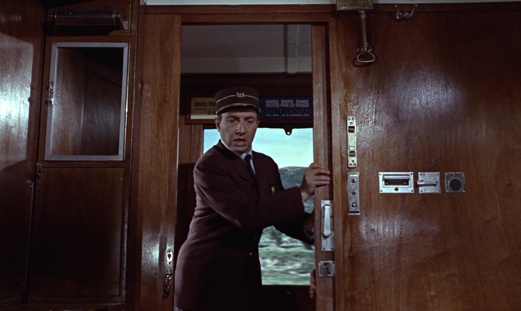 From Russia with Love (1963), wide, 1.67:1 — film still