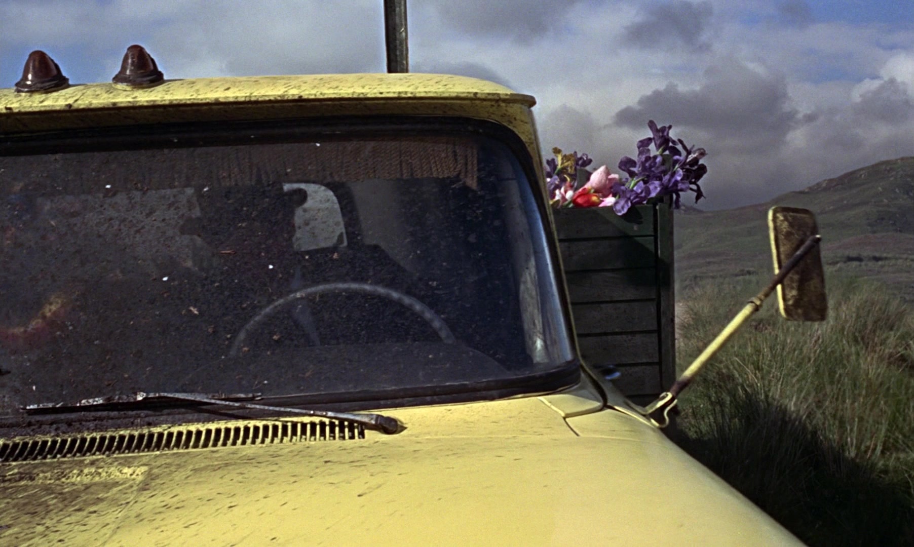 From Russia with Love (1963), unknown, 1.67:1 — film still