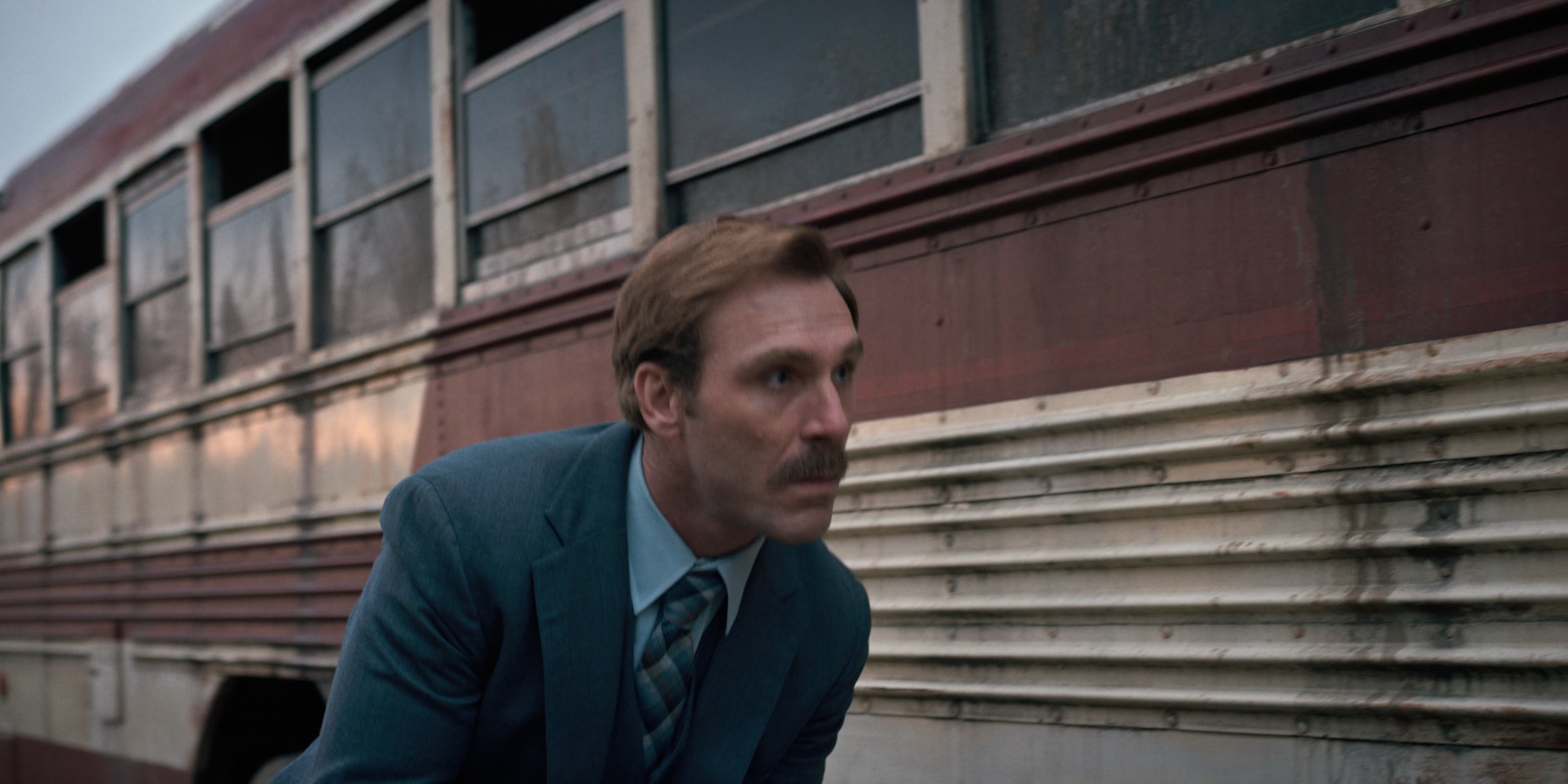 Stranger Things (2016), wide, 2.00:1 — film still