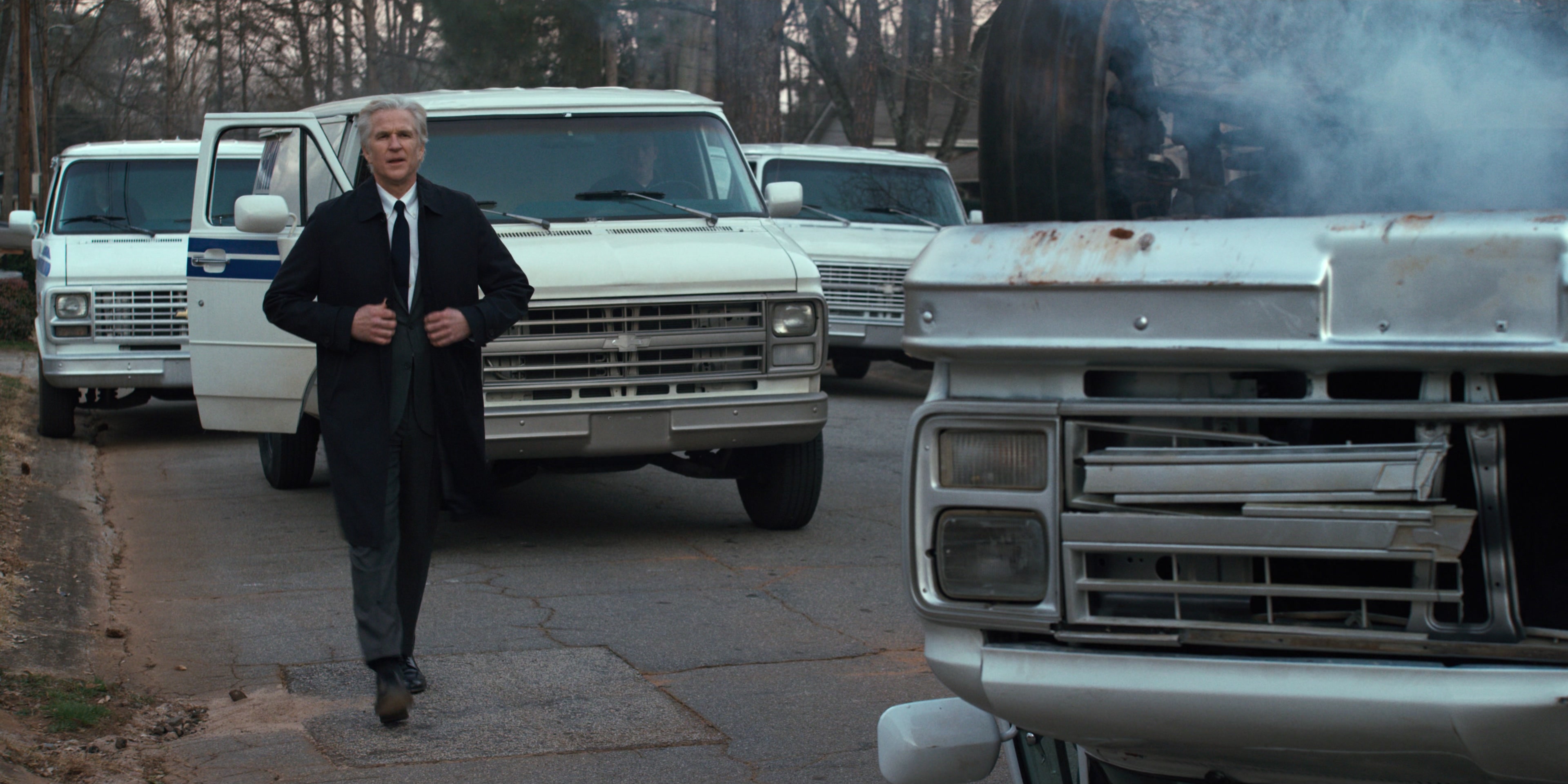 Stranger Things (2016), wide, 2.00:1 — film still