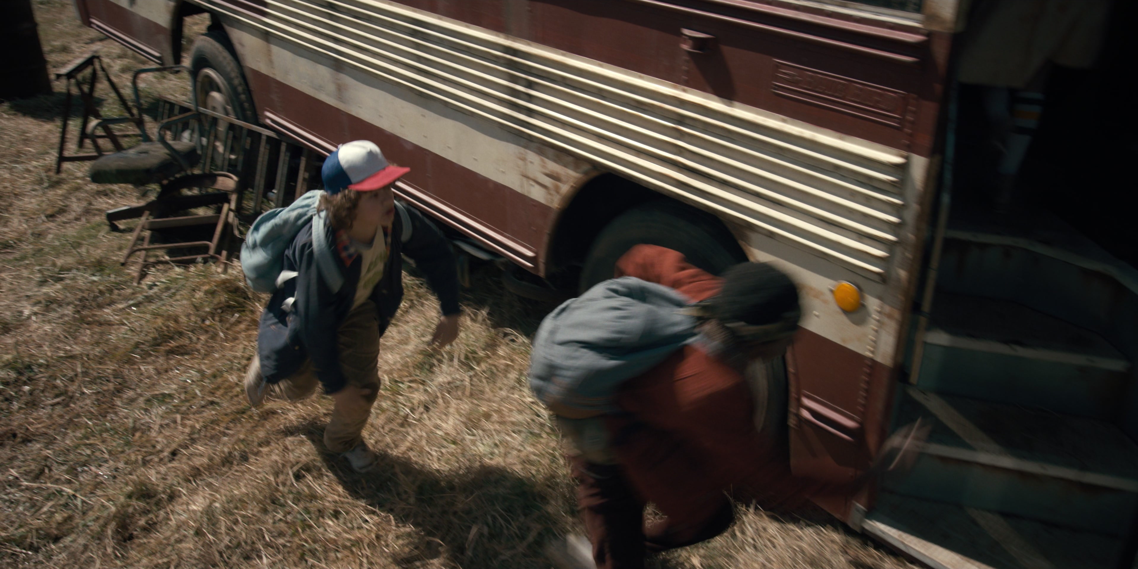 Stranger Things (2016), wide, 2.00:1 — film still