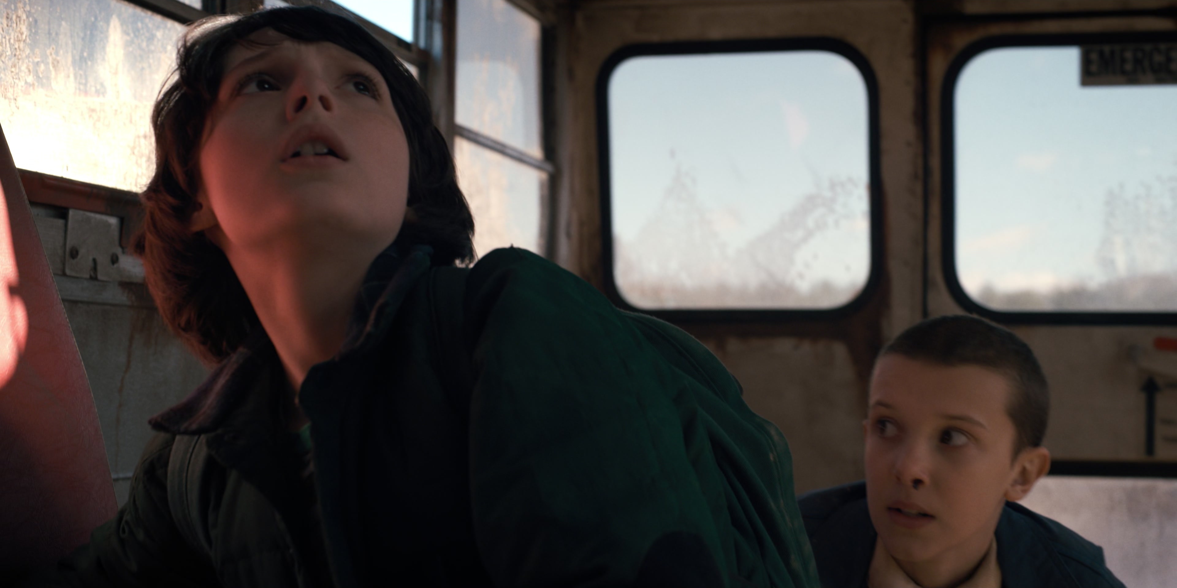 Stranger Things (2016), medium, 2.00:1 — film still