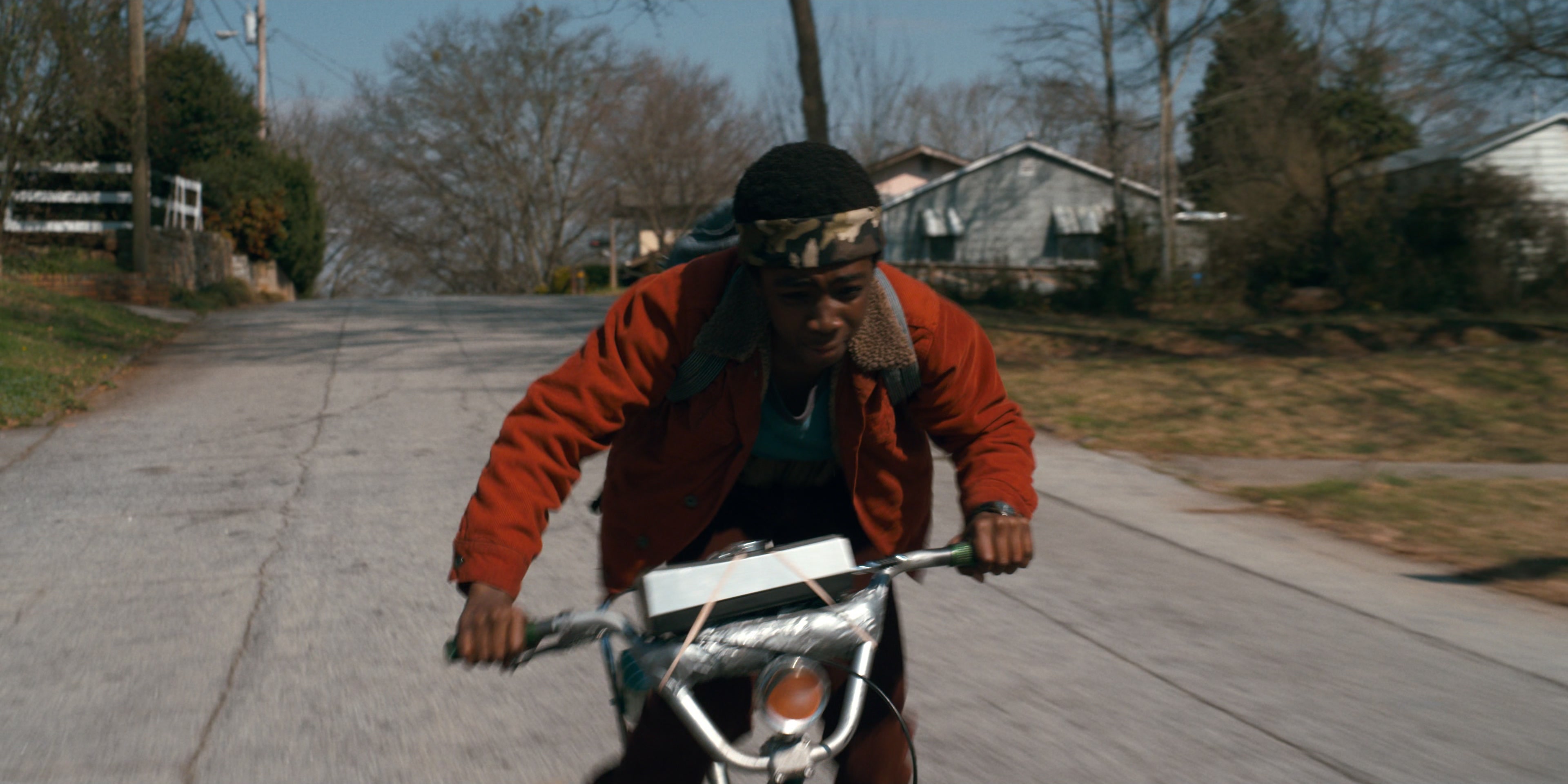 Stranger Things (2016), wide, 2.00:1 — film still
