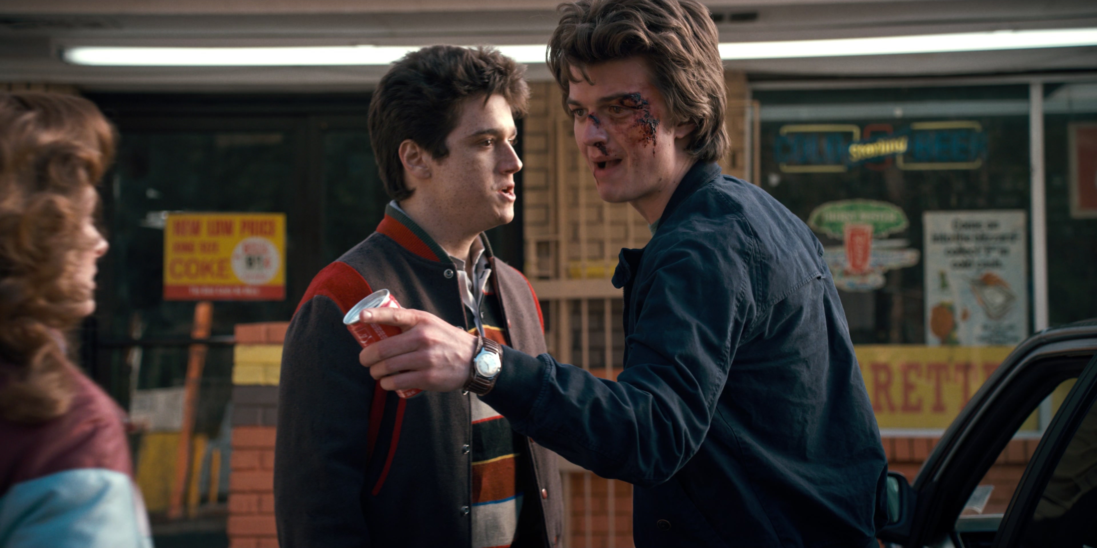 Stranger Things (2016), wide, 2.00:1 — film still