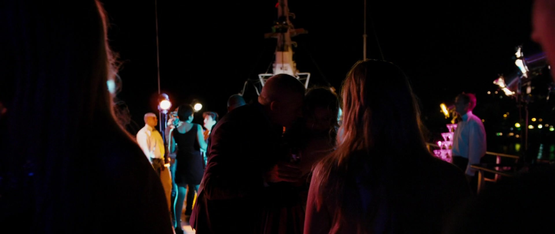 Kak menya zovut (2014), wide, 2.37:1 — film still