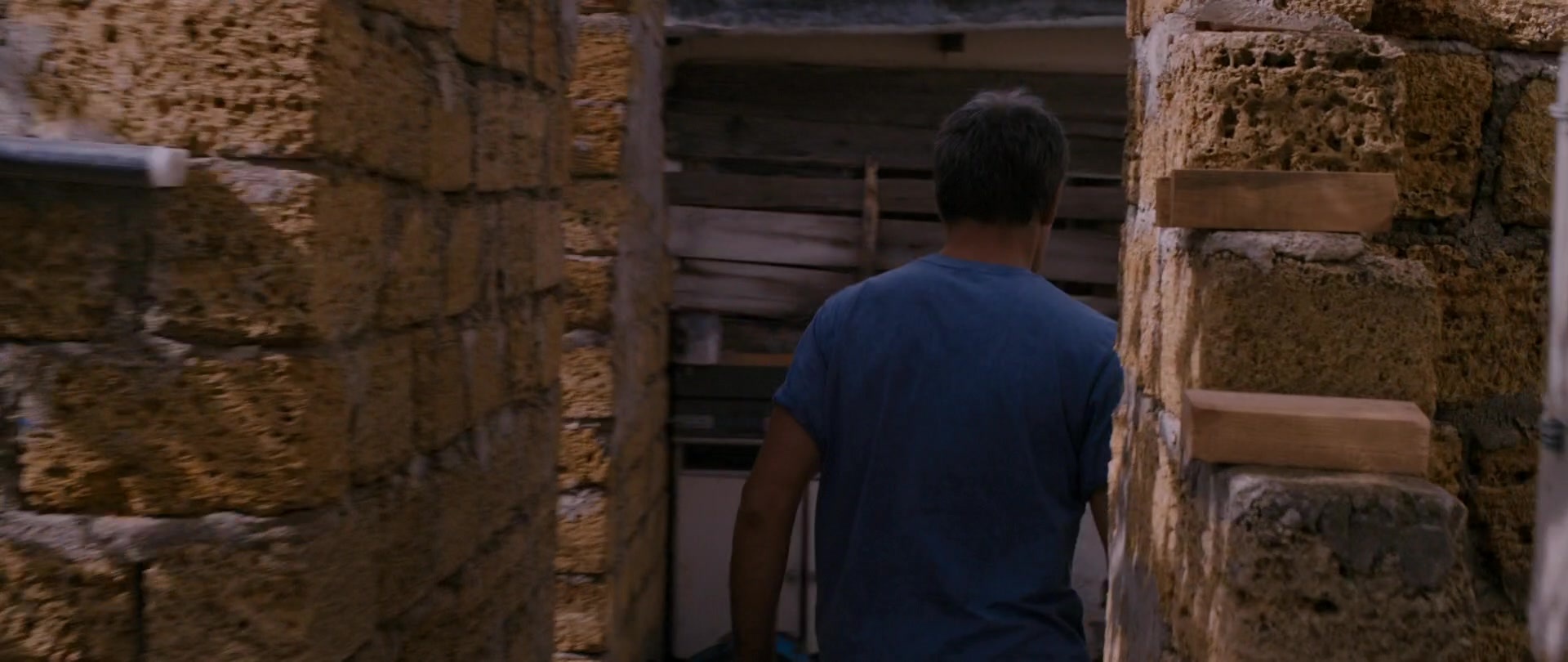 Kak menya zovut (2014), wide, 2.37:1 — film still
