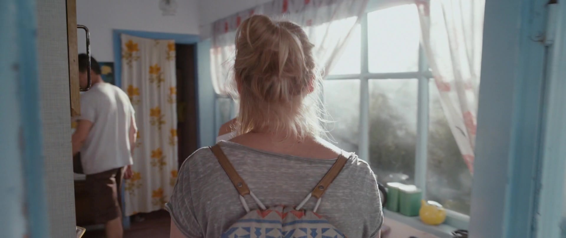 Kak menya zovut (2014), wide, 2.37:1 — film still