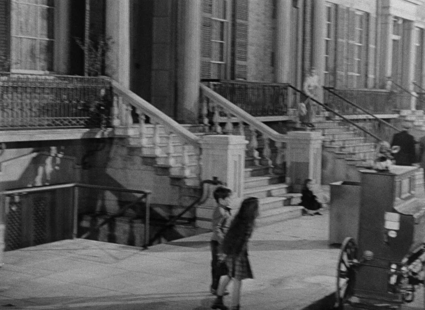 Limelight (1952), wide, 1.37:1 — film still