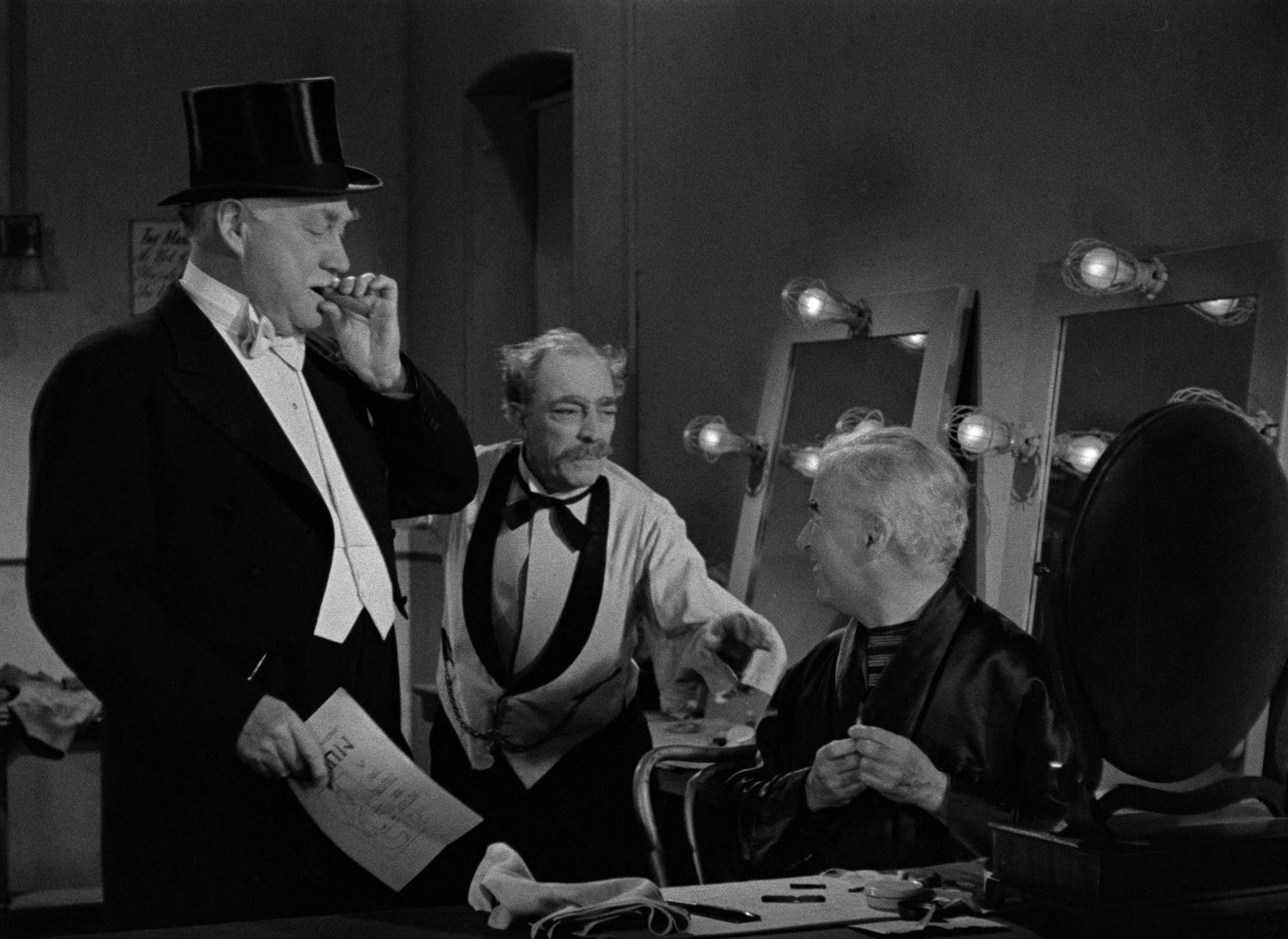Limelight (1952), wide, 1.37:1 — film still