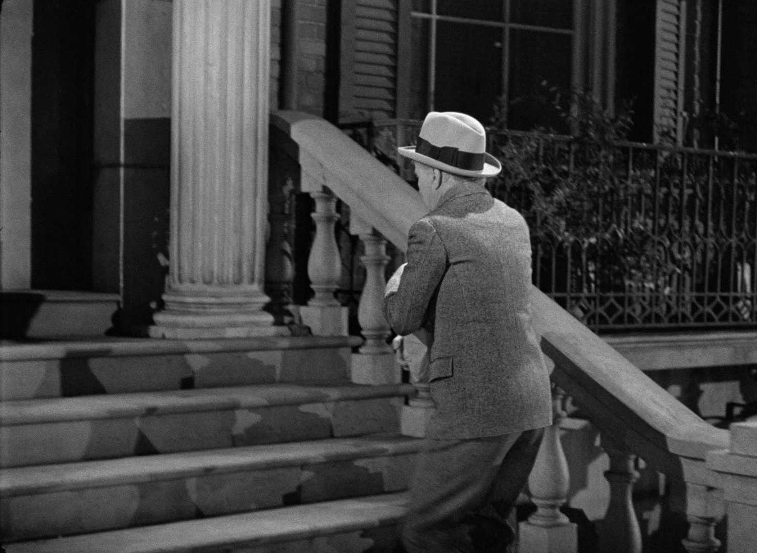 Limelight (1952), wide, 1.37:1 — film still
