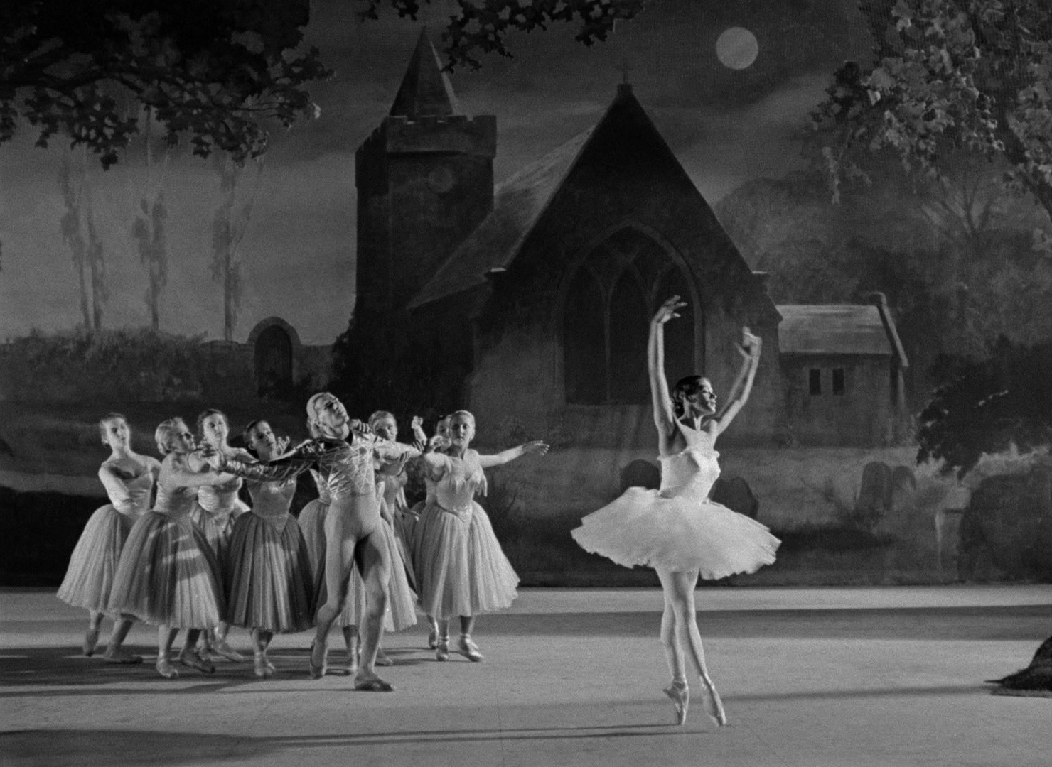 Limelight (1952), wide, 1.37:1 — film still