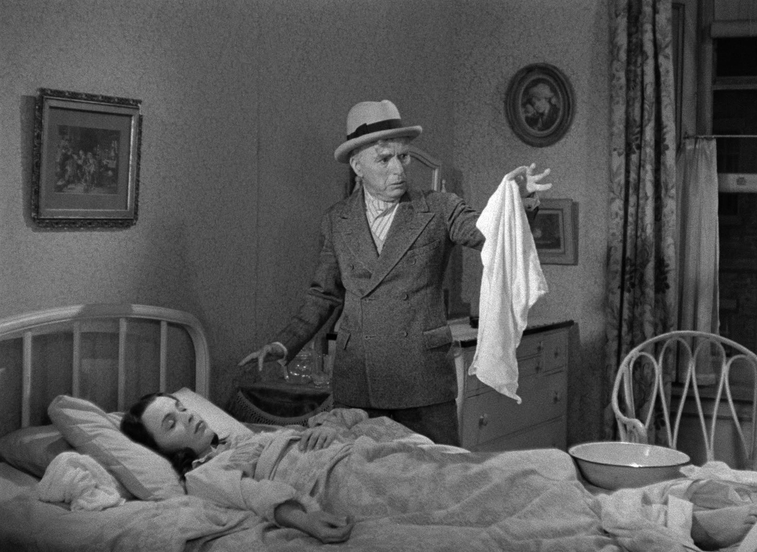 Limelight (1952), wide, 1.37:1 — film still