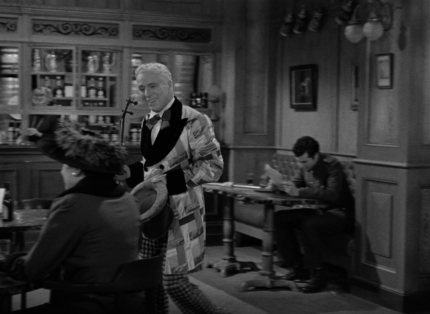 Limelight (1952), wide, 1.37:1 — film still