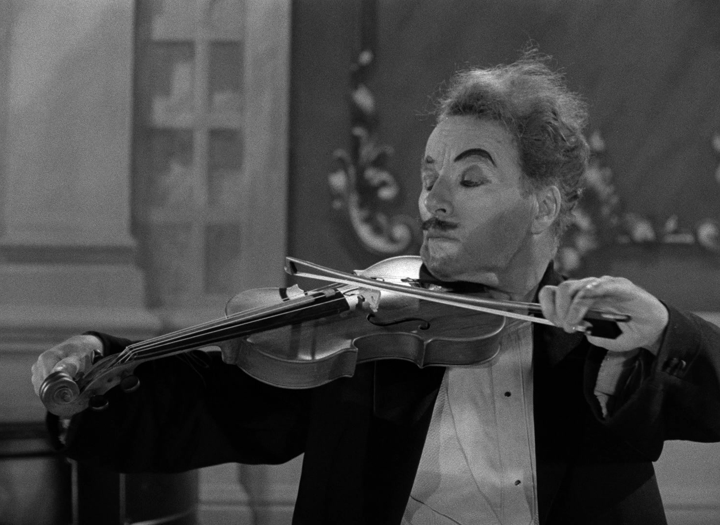Limelight (1952), wide, 1.37:1 — film still