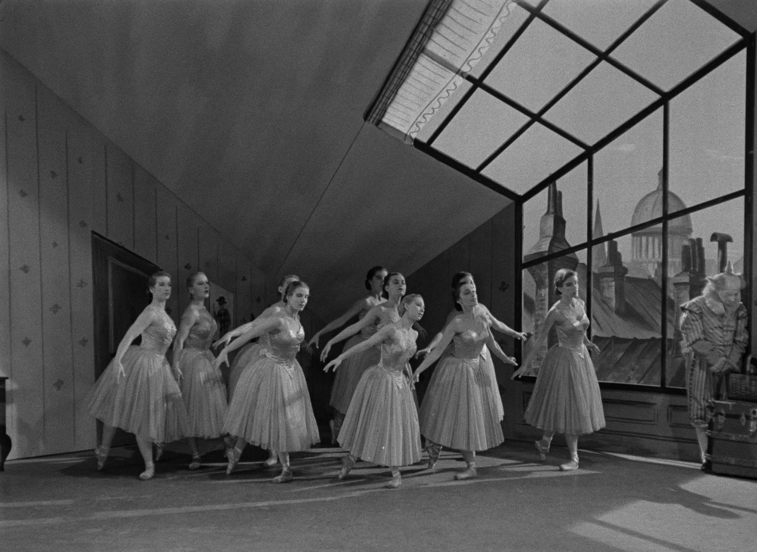 Limelight (1952), wide, 1.37:1 — film still