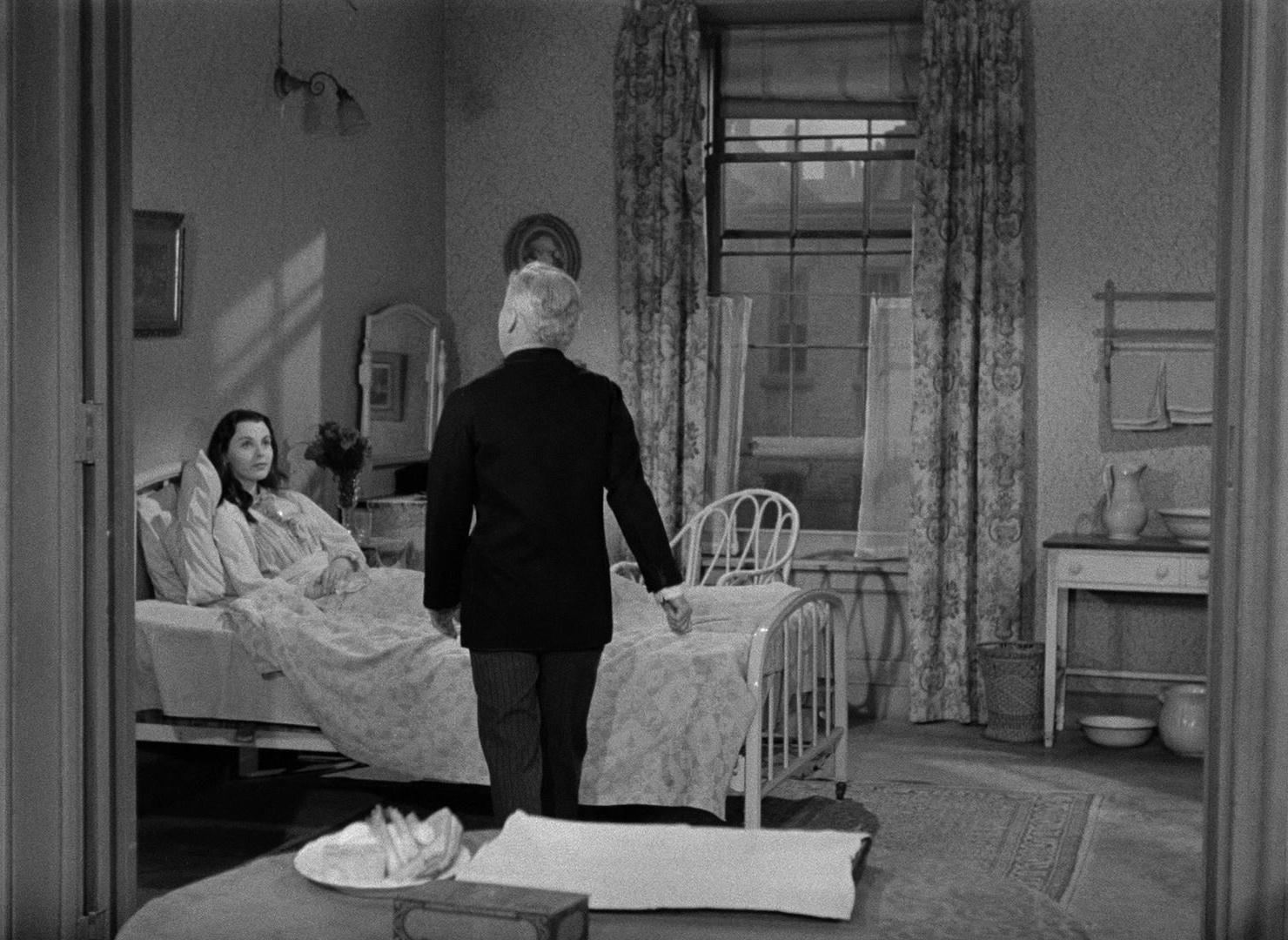 Limelight (1952), wide, 1.37:1 — film still