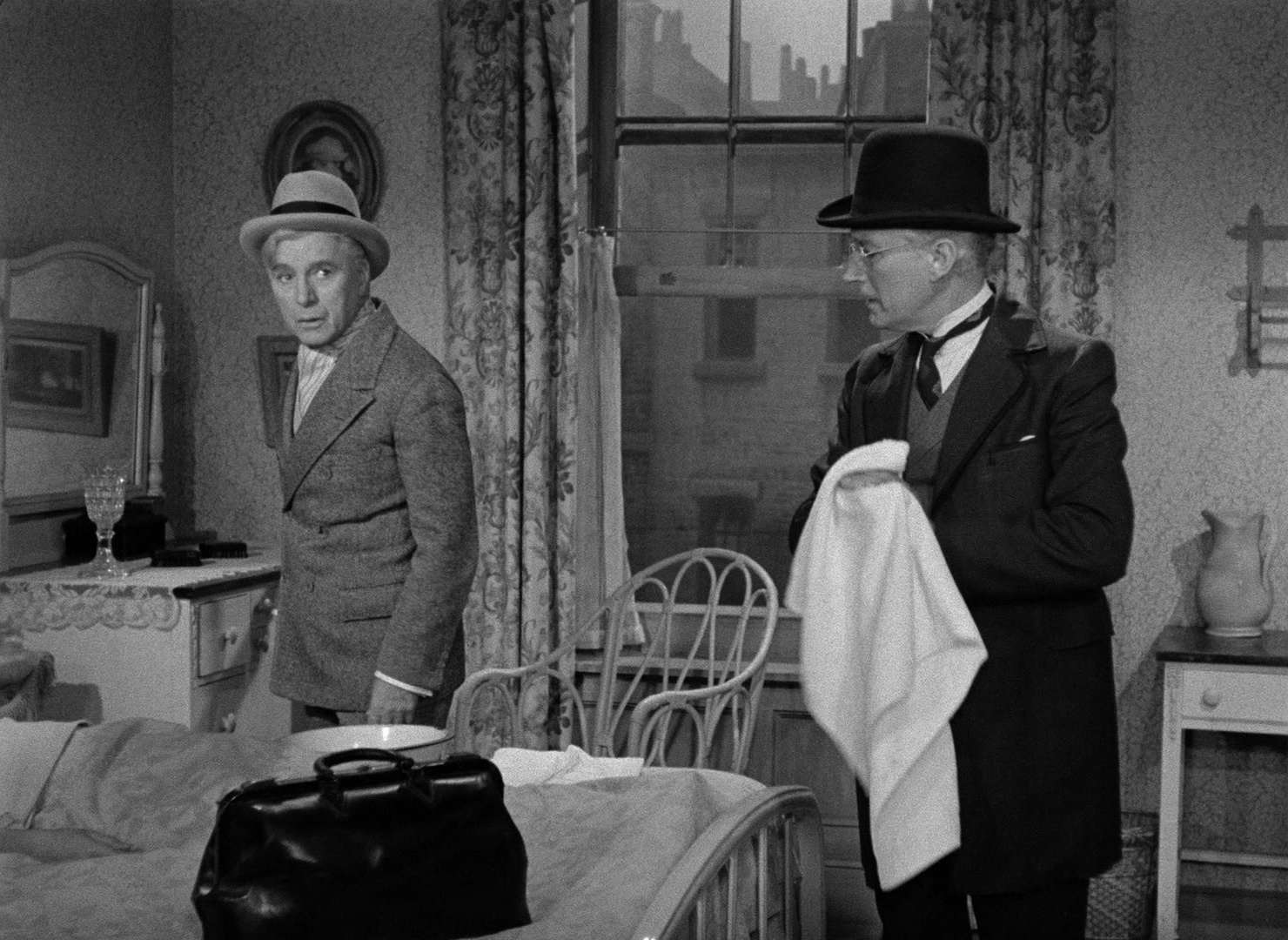 Limelight (1952), wide, 1.37:1 — film still