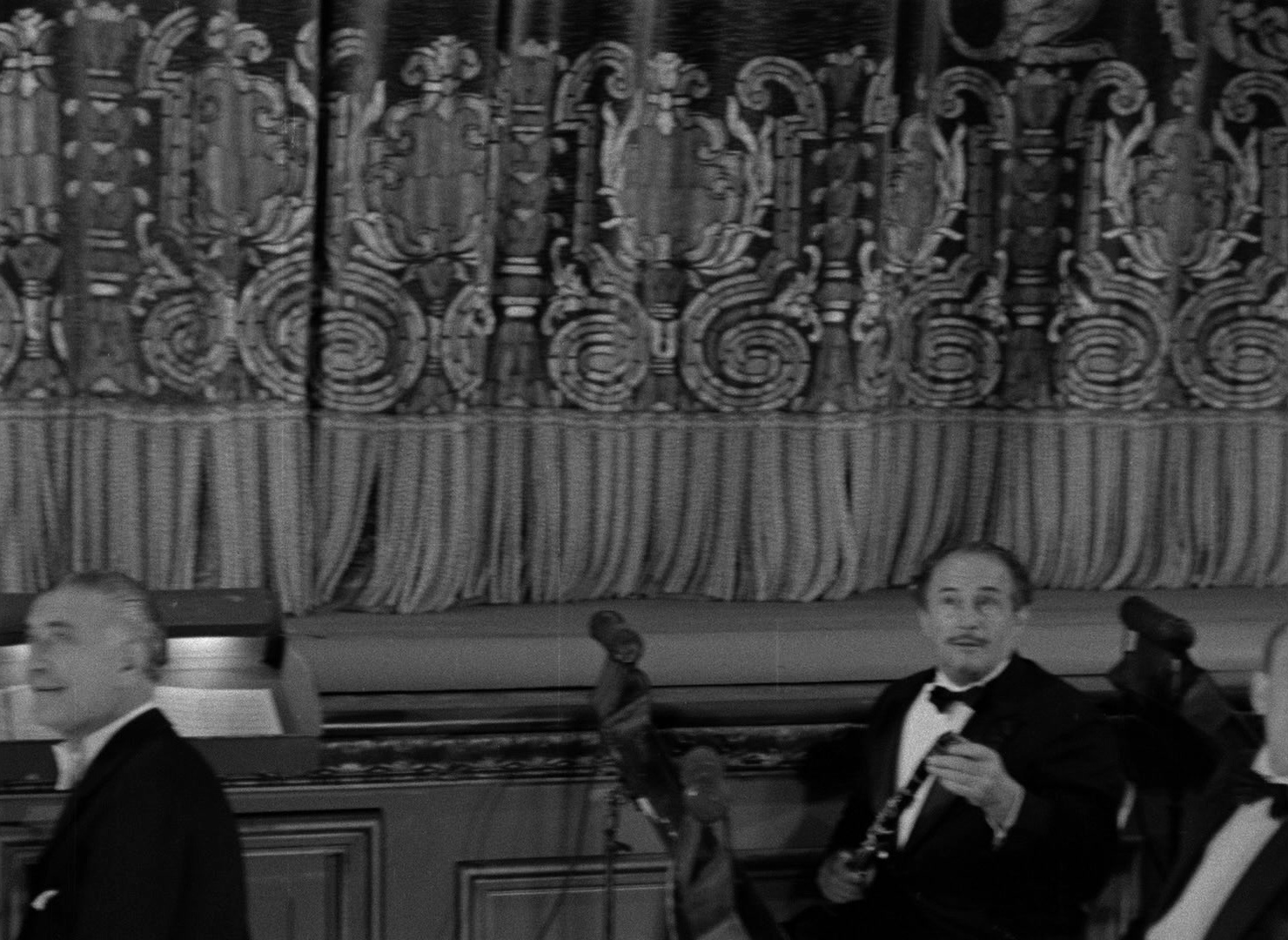 Limelight (1952), wide, 1.37:1 — film still
