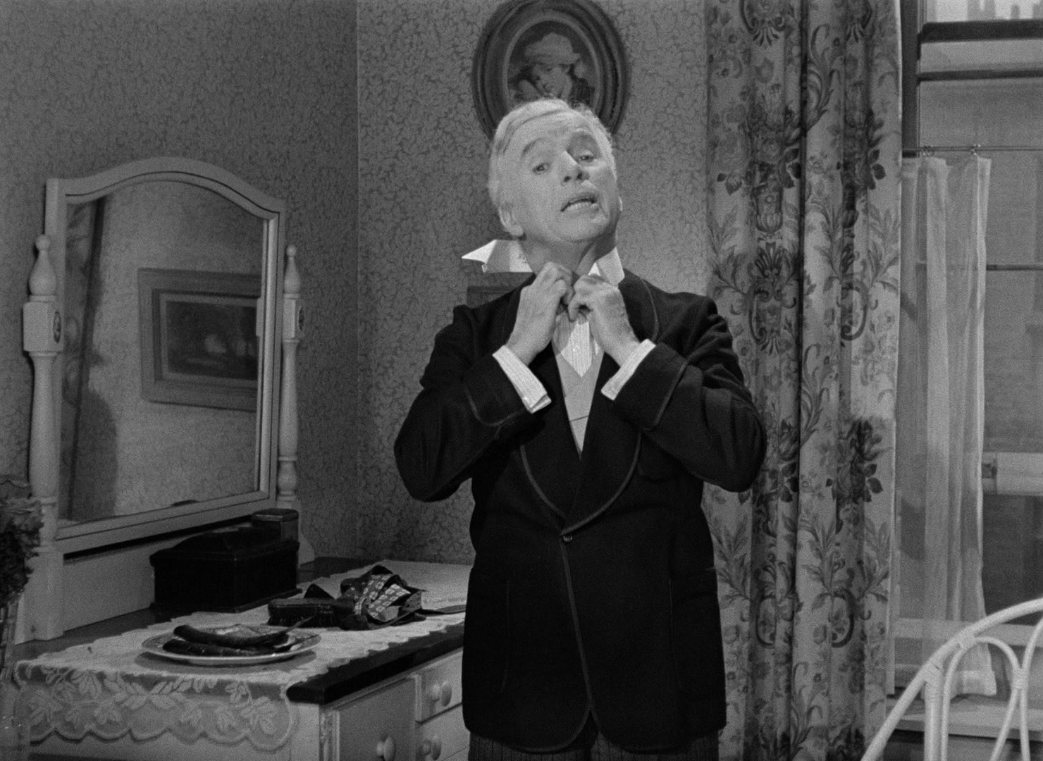 Limelight (1952), wide, 1.37:1 — film still