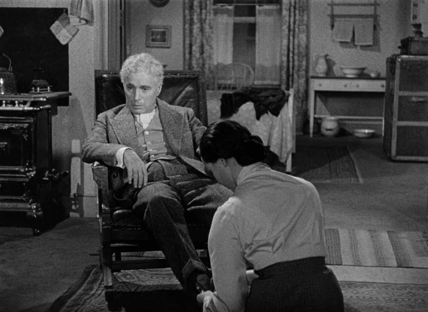 Limelight (1952), wide, 1.37:1 — film still