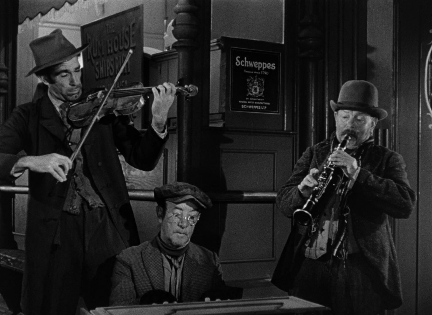 Limelight (1952), wide, 1.37:1 — film still