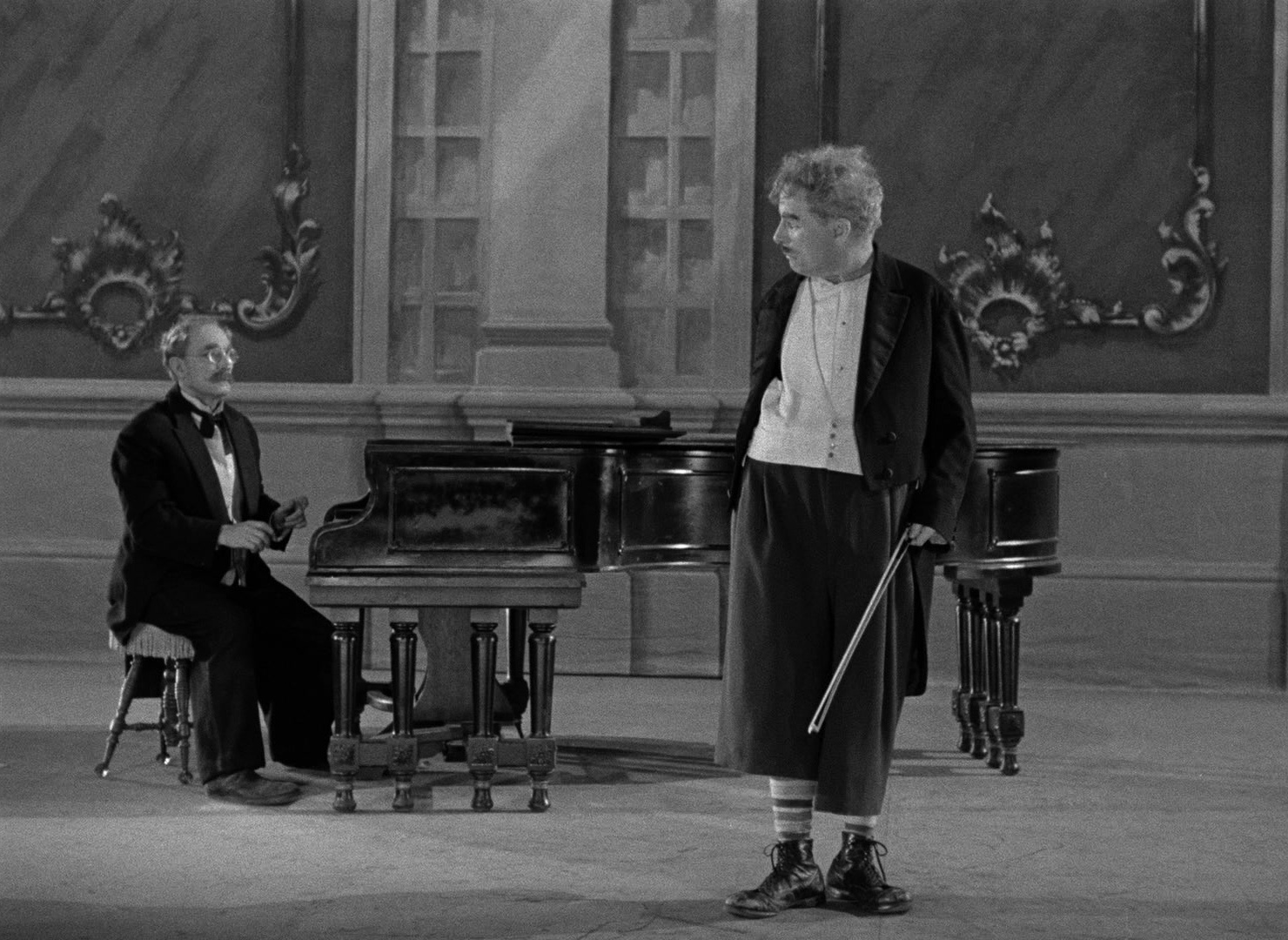 Limelight (1952), medium, 1.37:1 — film still