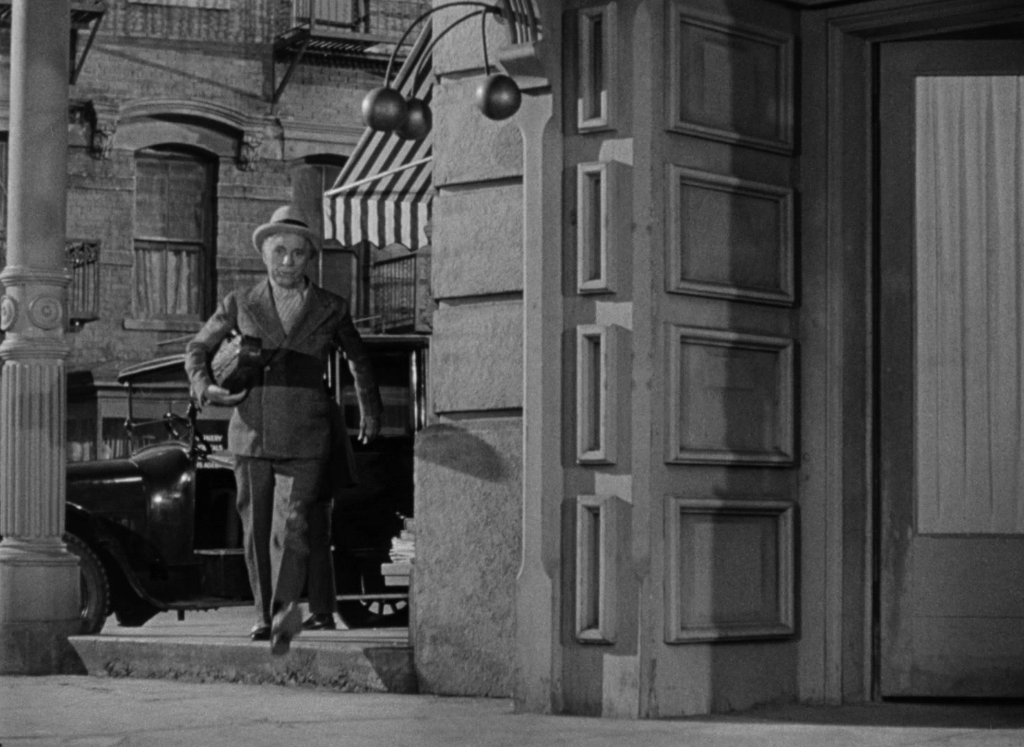 Limelight (1952), wide, 1.37:1 — film still