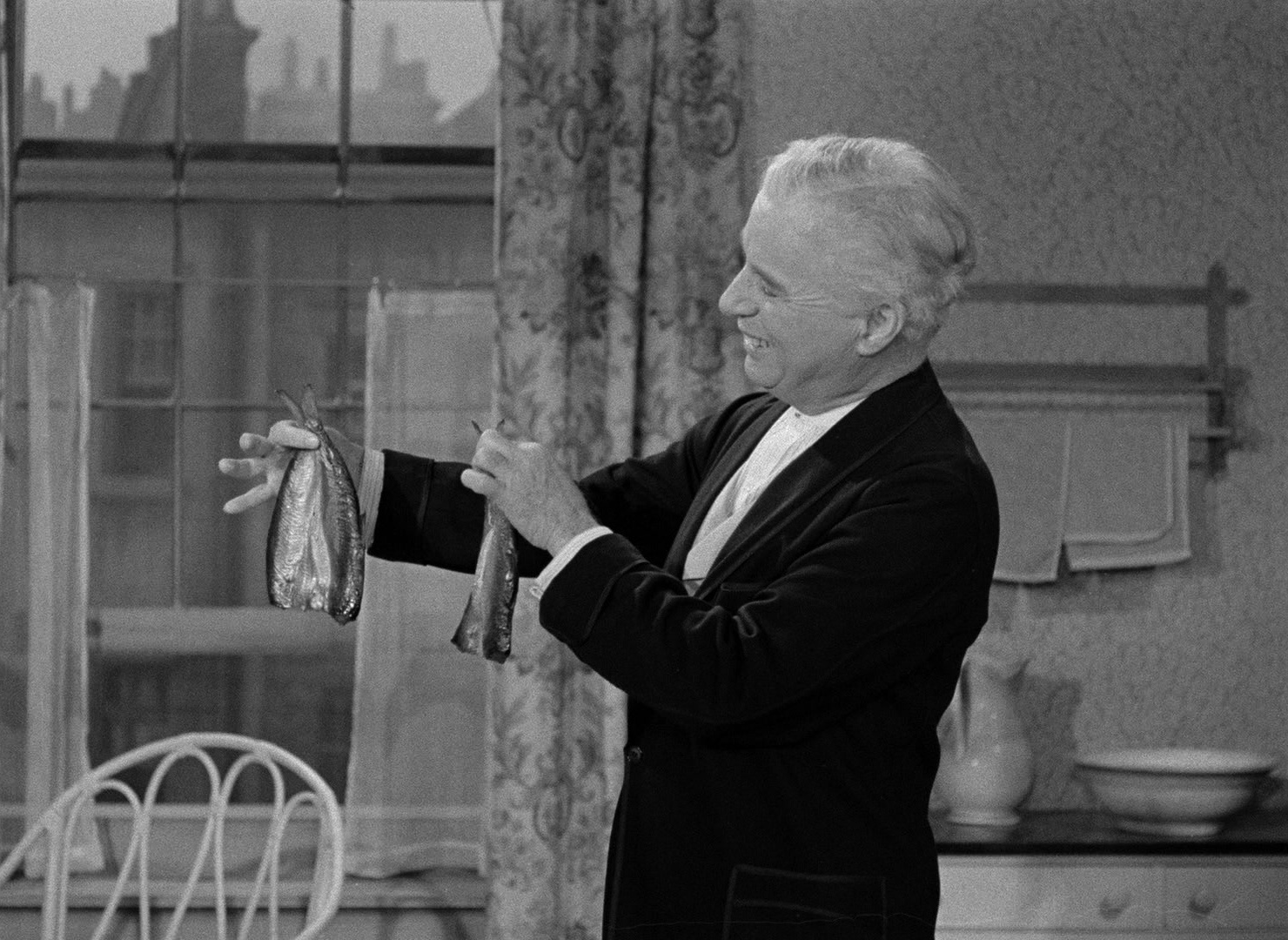 Limelight (1952), wide, 1.37:1 — film still