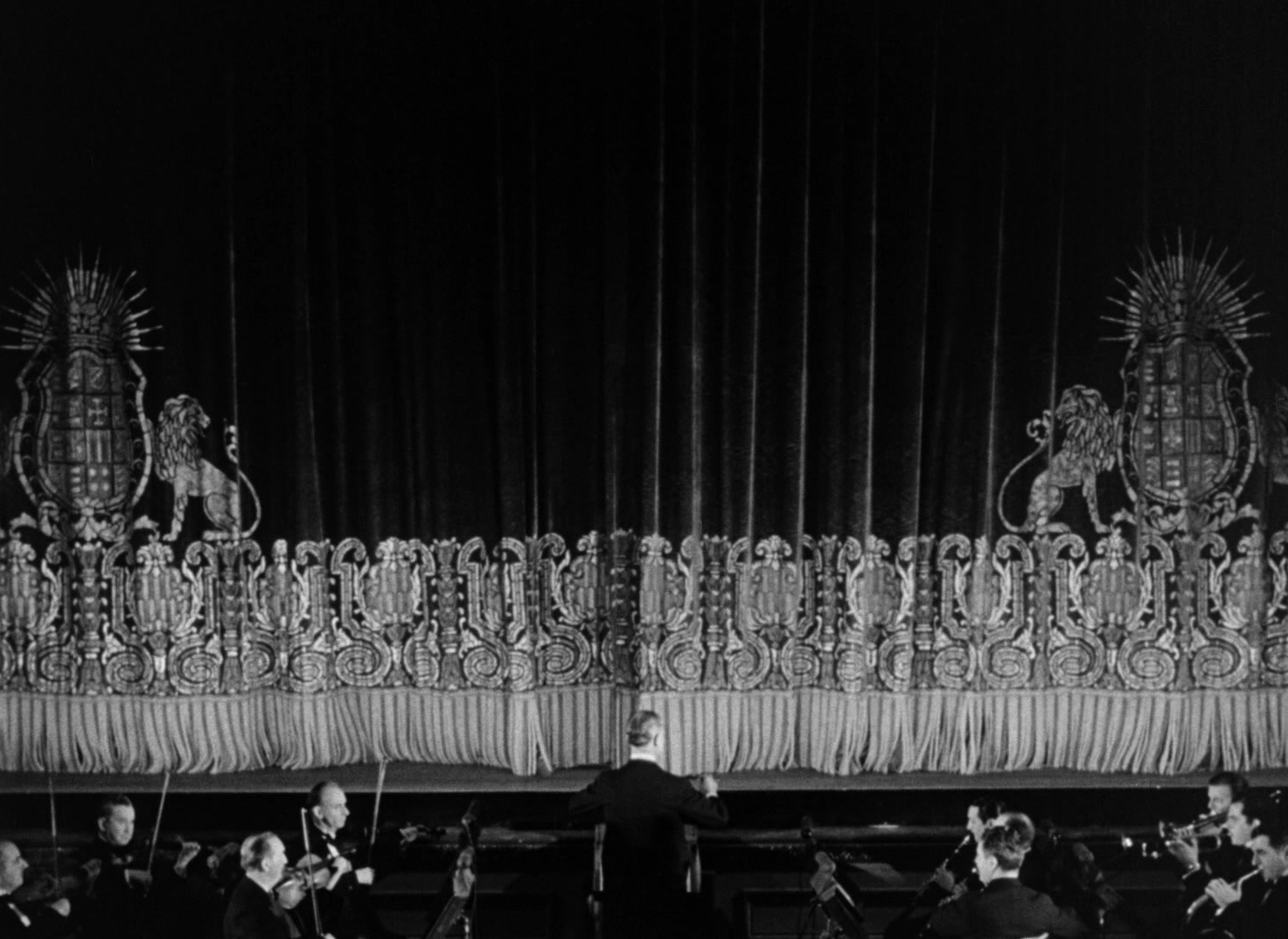 Limelight (1952), wide, 1.37:1 — film still