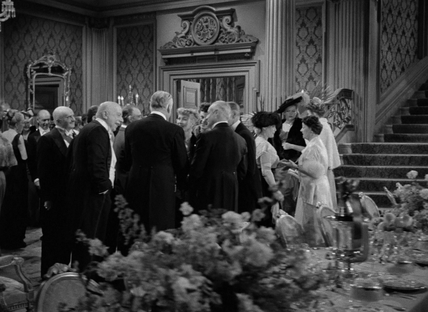Limelight (1952), wide, 1.37:1 — film still
